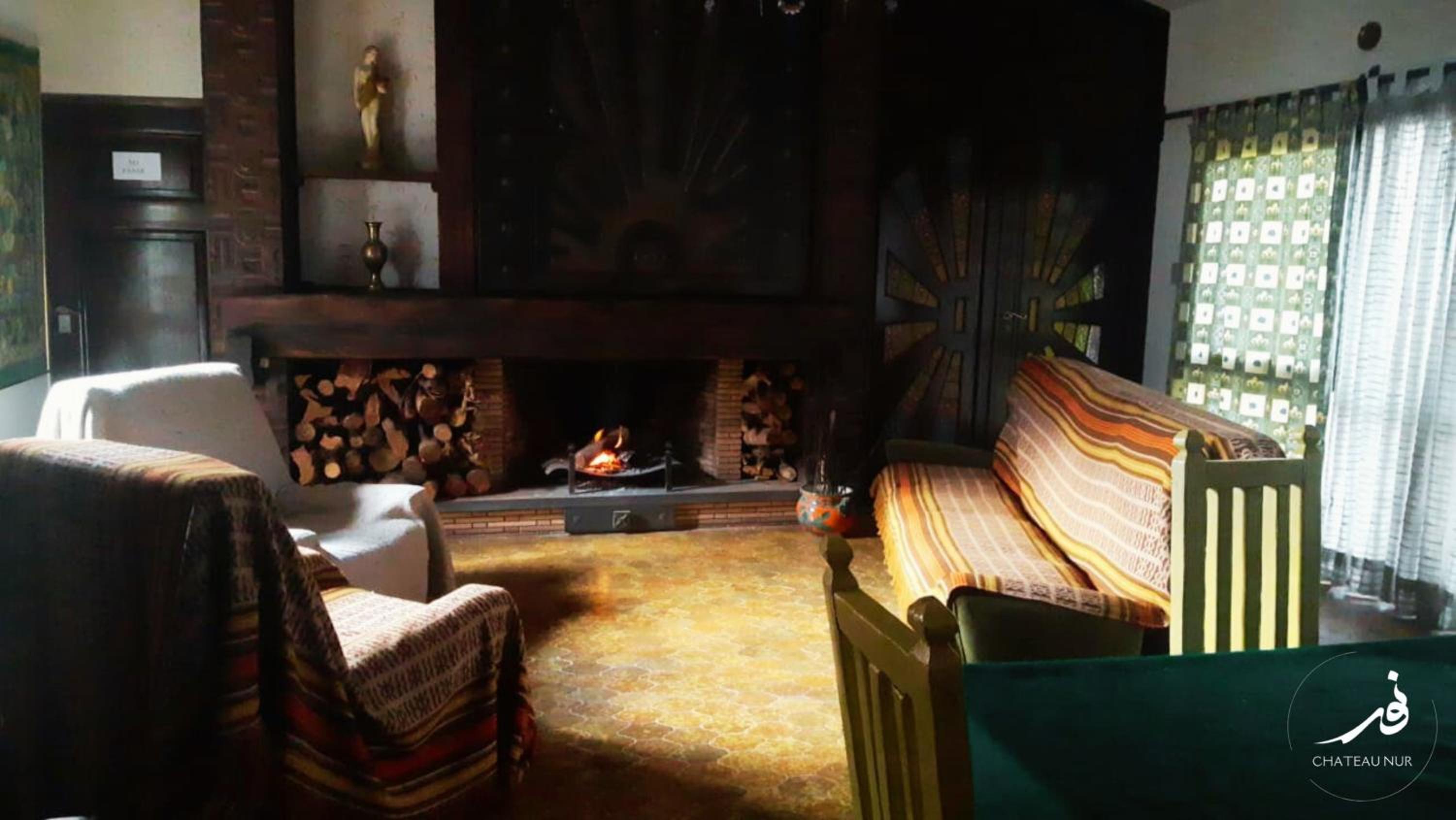 Casa Chateau Nur