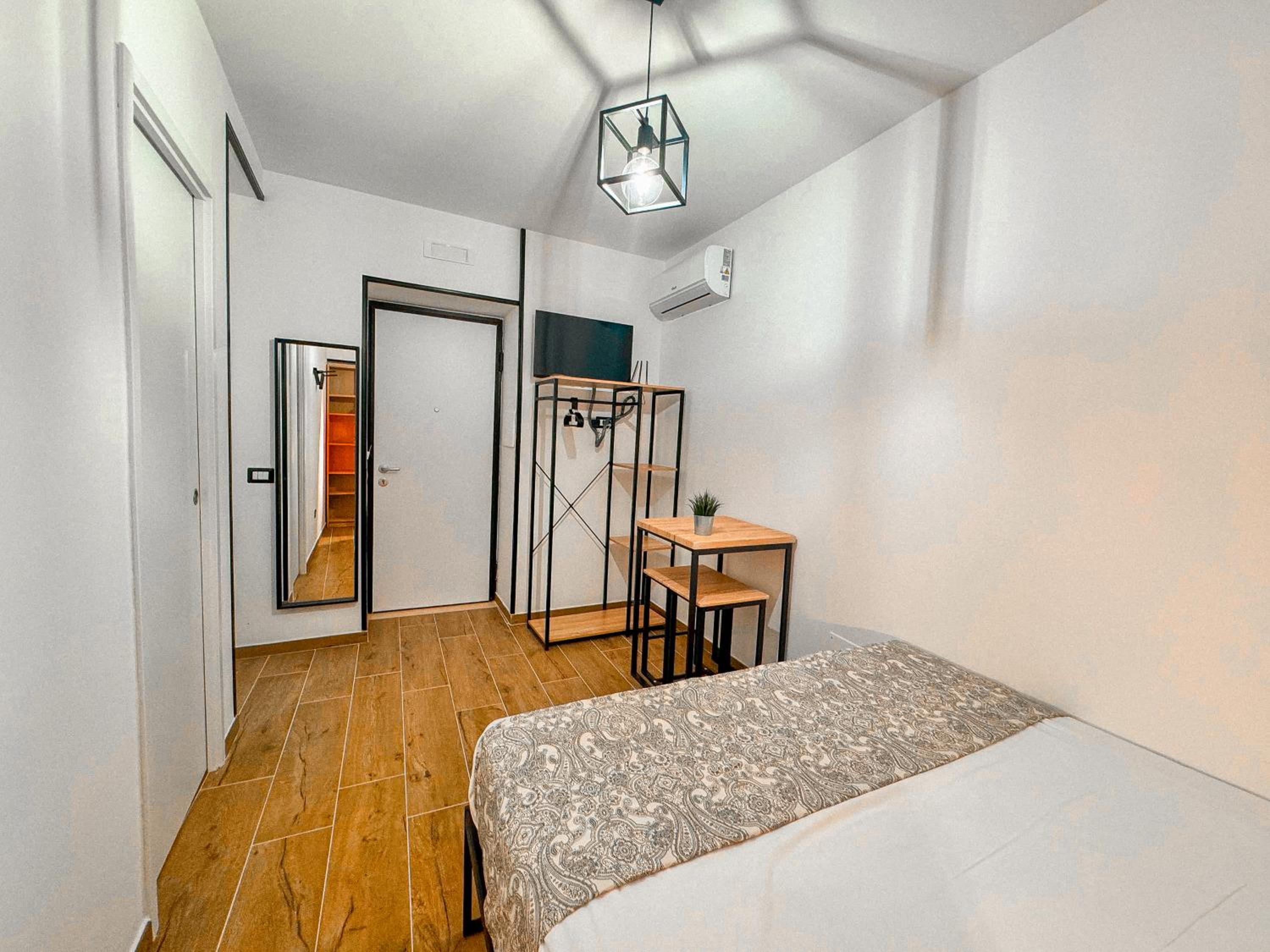 The Quarters Naples Apartments