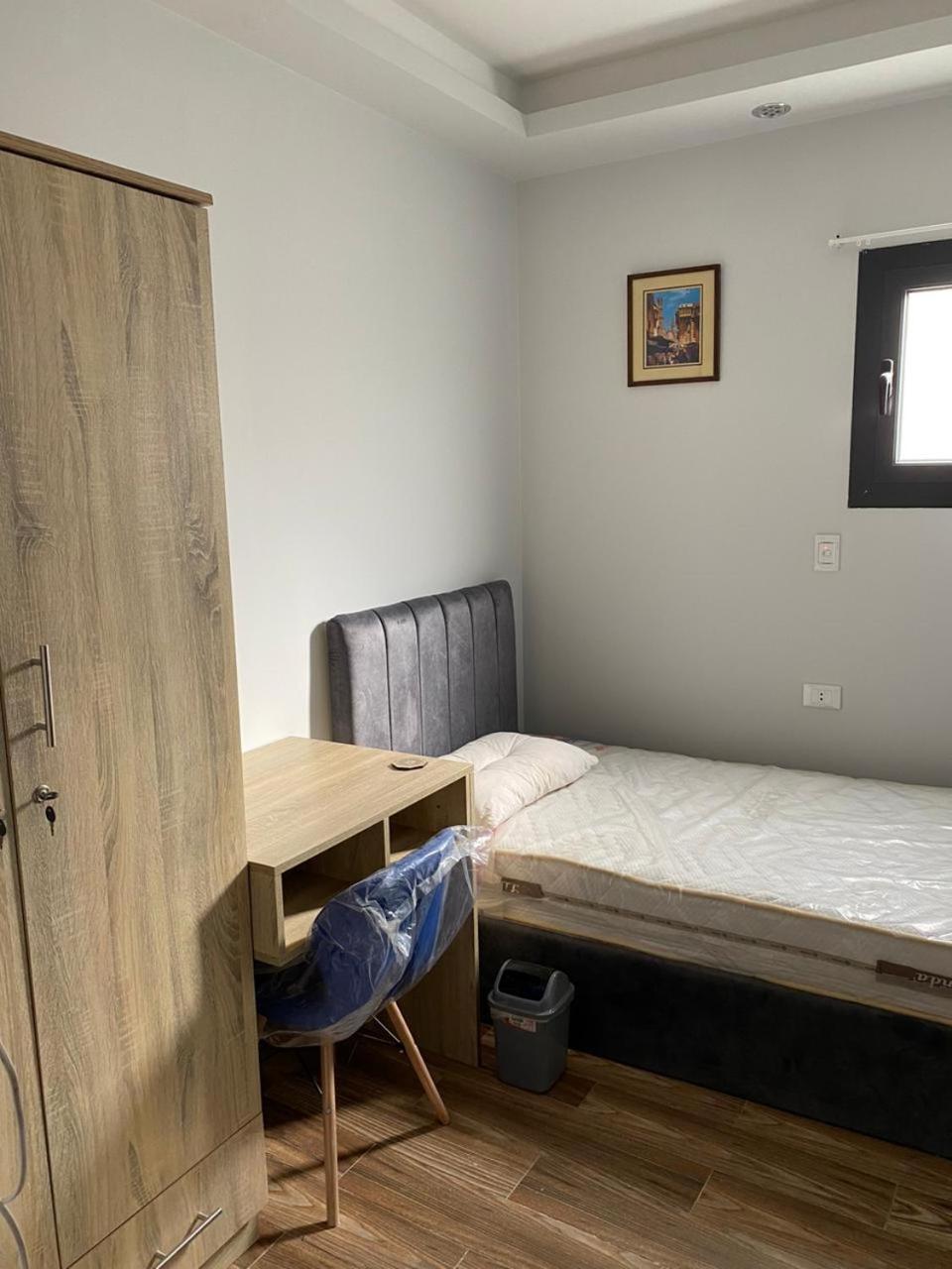 Room in shared apartment