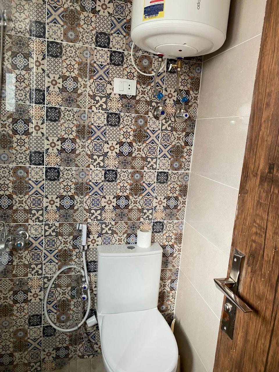 Room in shared apartment