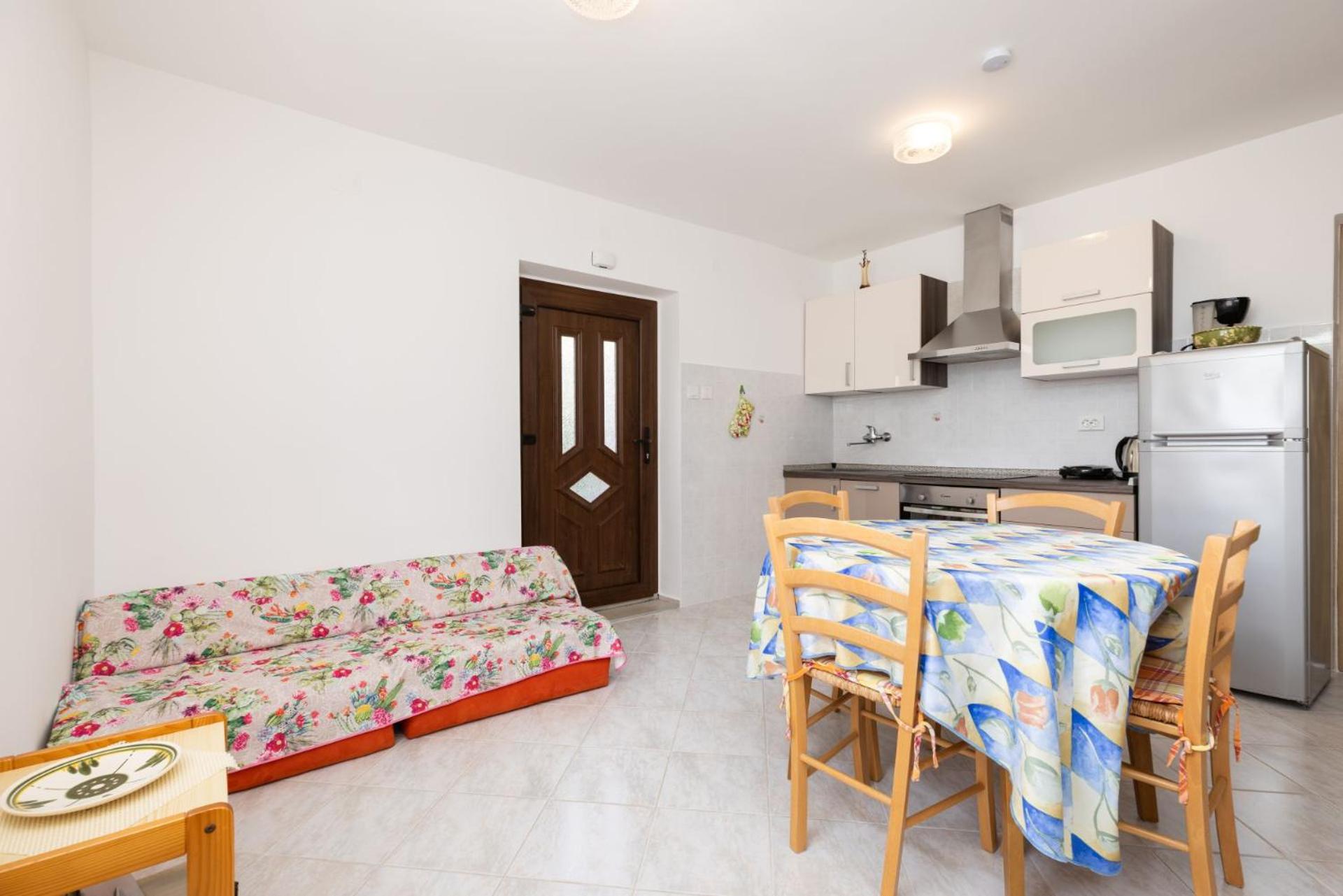 Apartment Lina 1 view 4