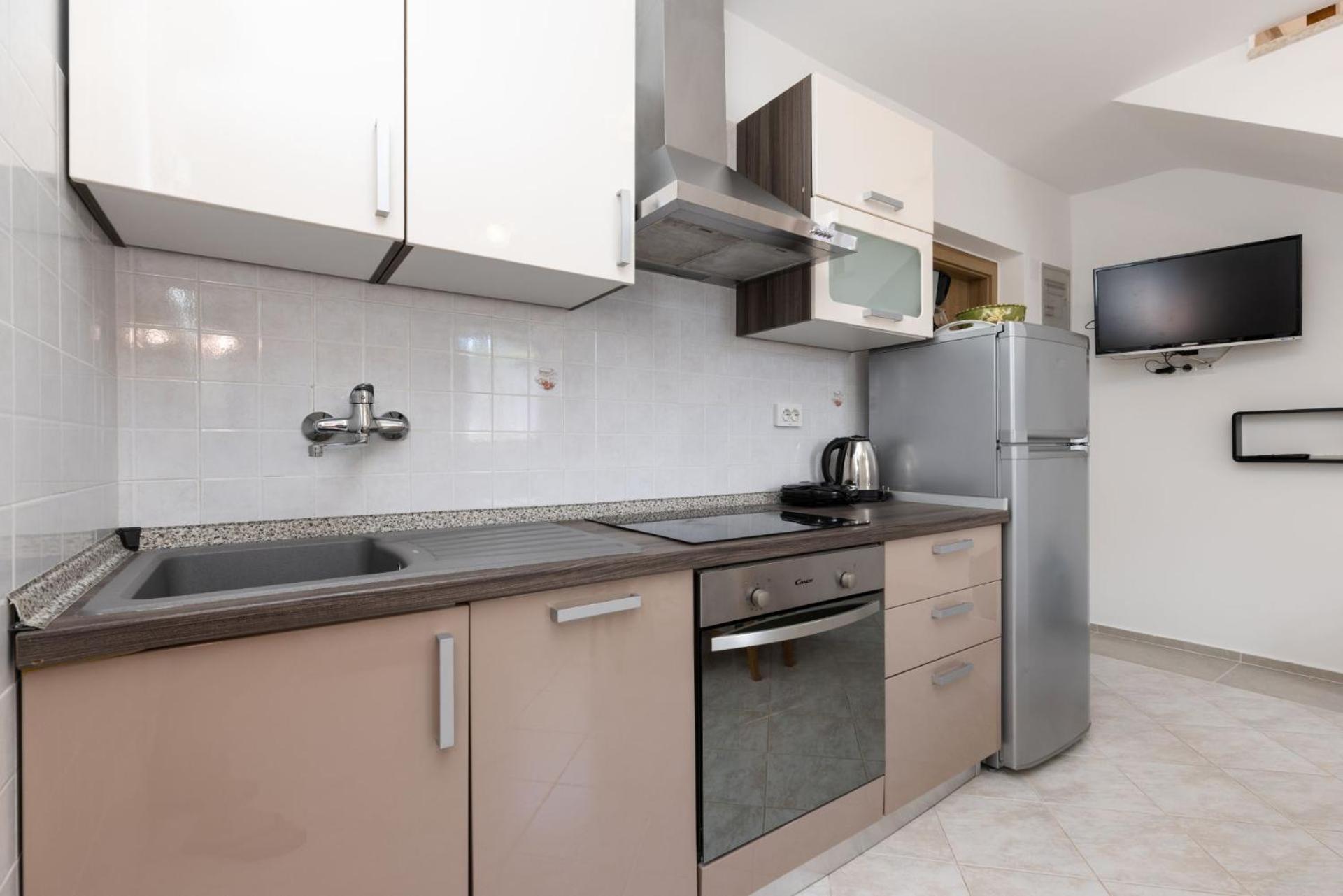 Apartment Lina 1 view 5