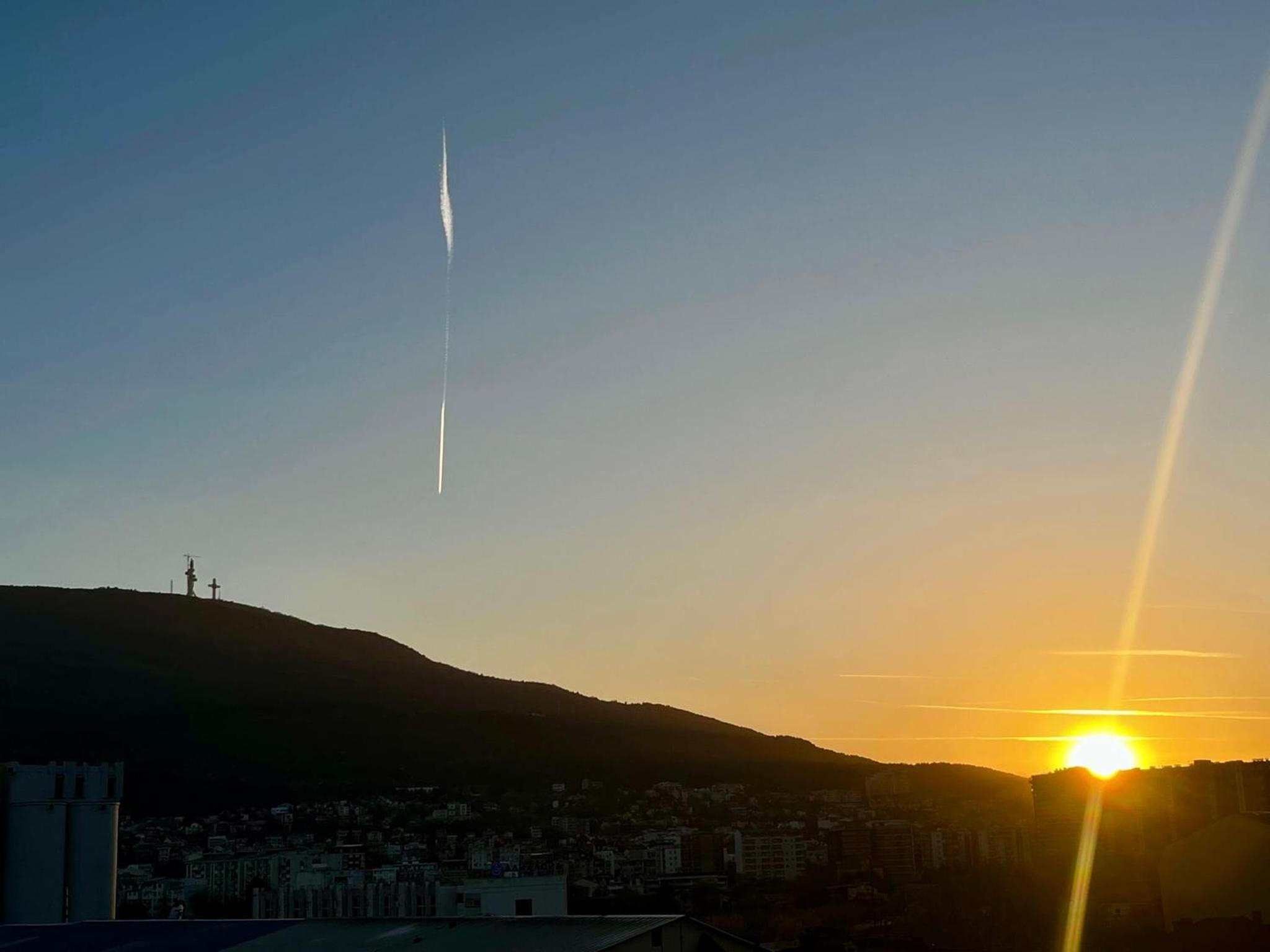 Skopje Modern 2-Bedroom Apartment with Mountain View
