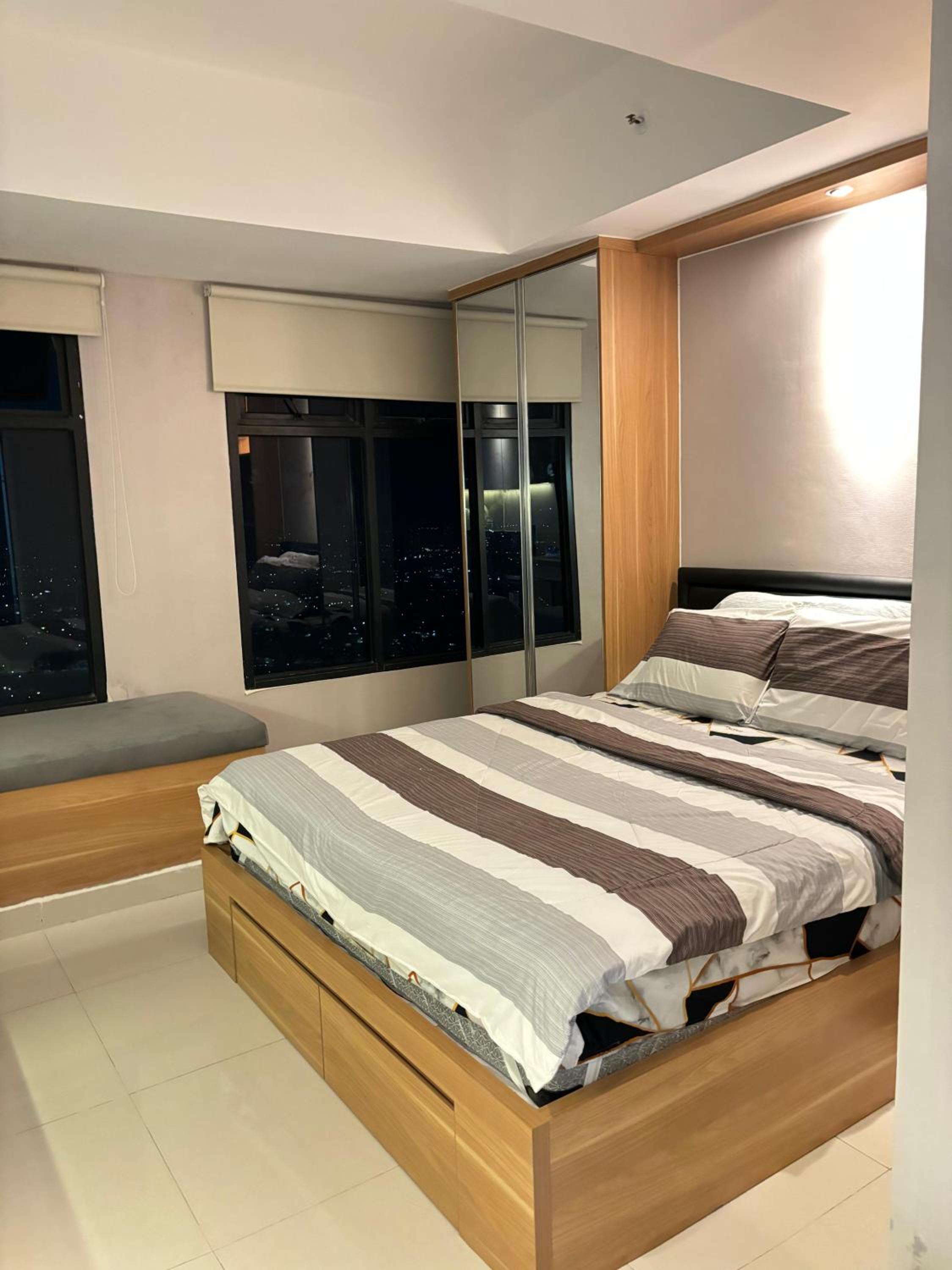 SBroomOfficial Apartemen Chadstone Pollux Mall view 3