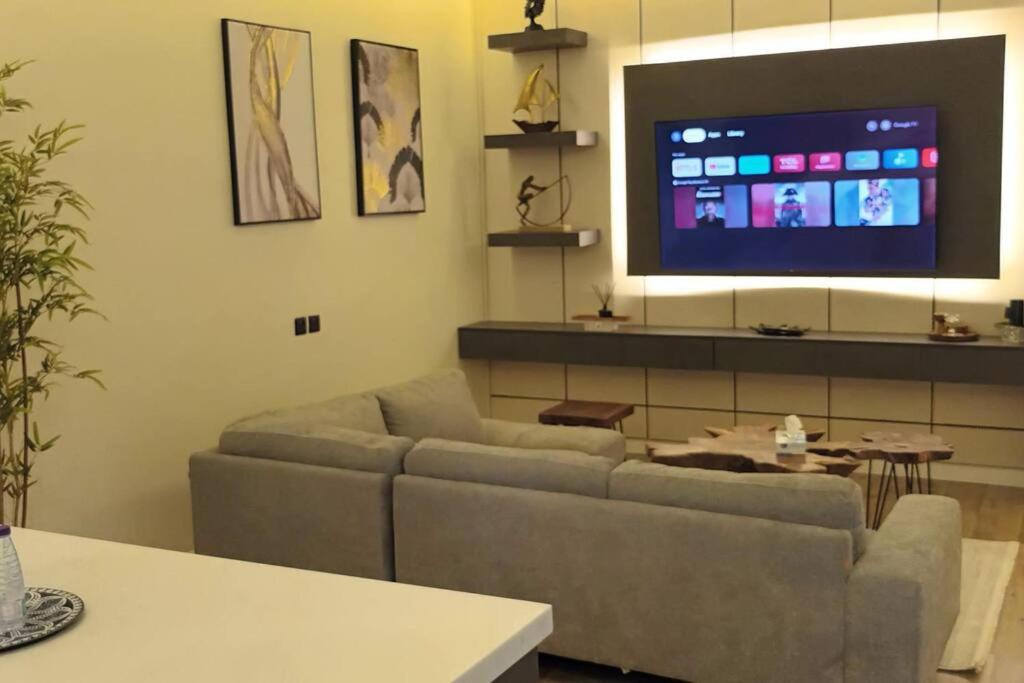 Private Villa Apartment 10Mins to KAFD & Boulevard