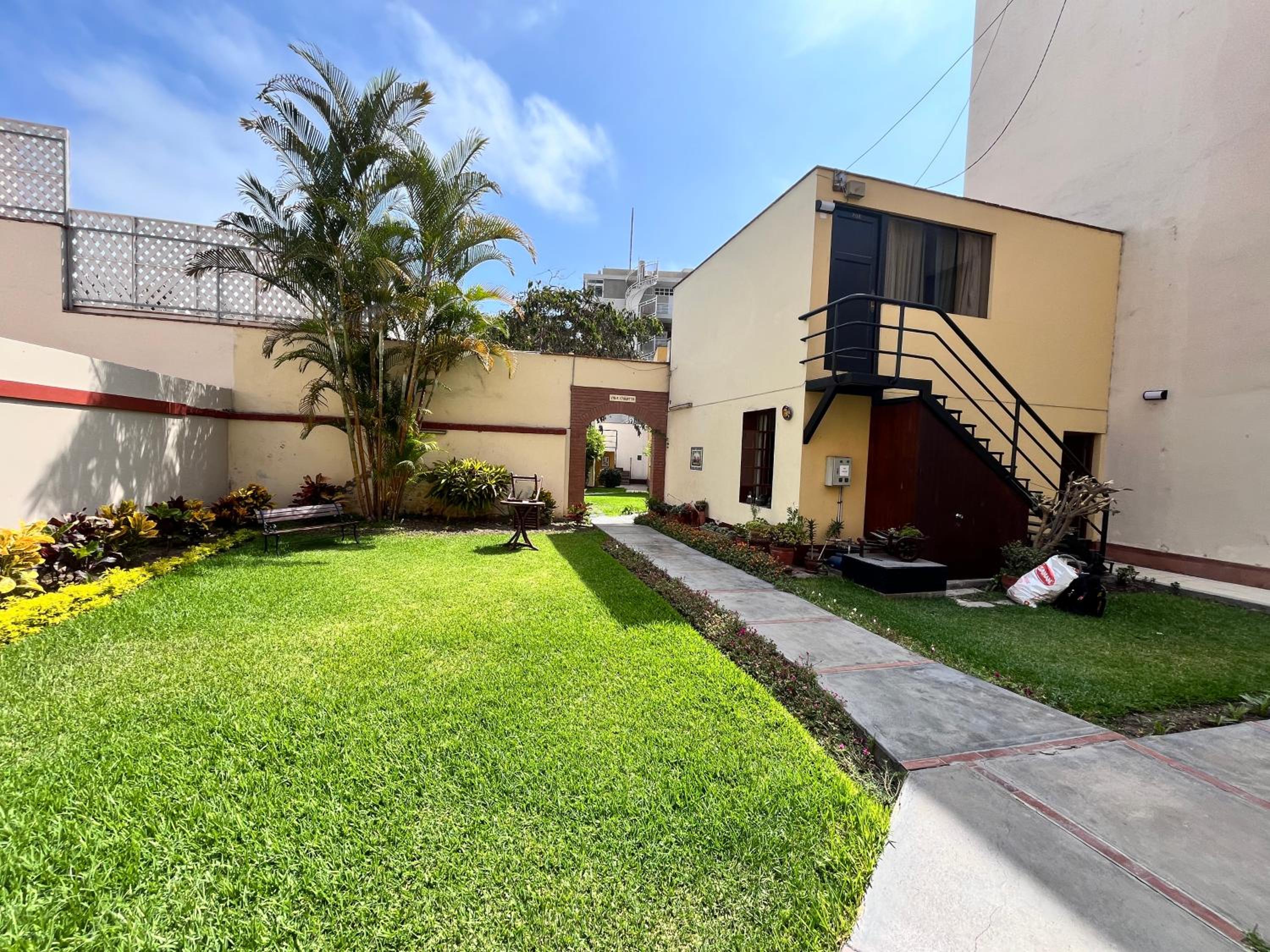 Sori Apartments