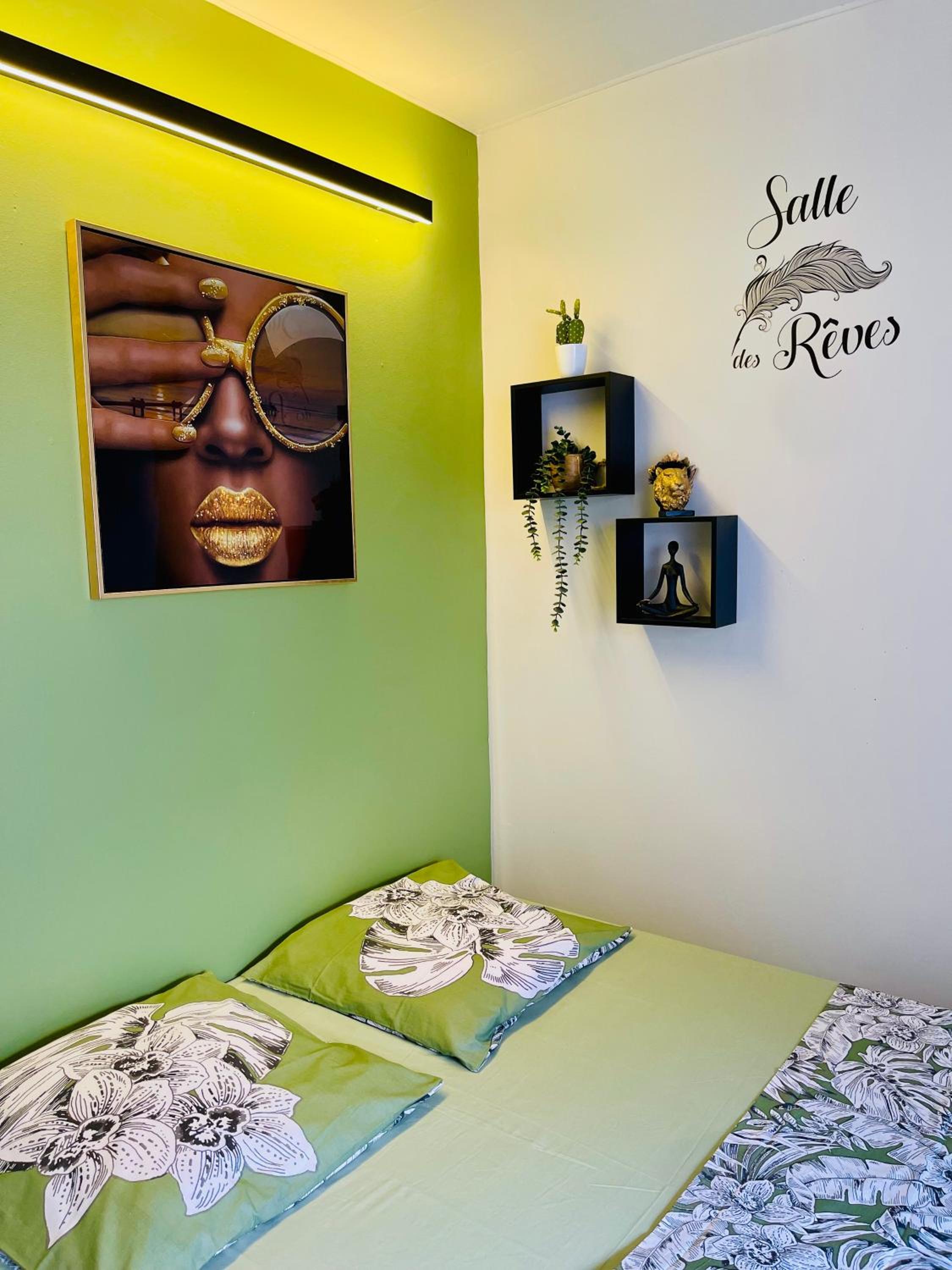 FABULEUX STUDIO Centre ville Fort De France Martinique CAPITALE view 3