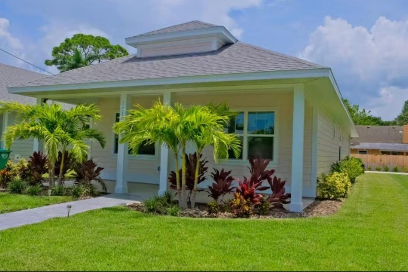 Delightful 3-bedroom house in Bradenton #2 of 2 view 2
