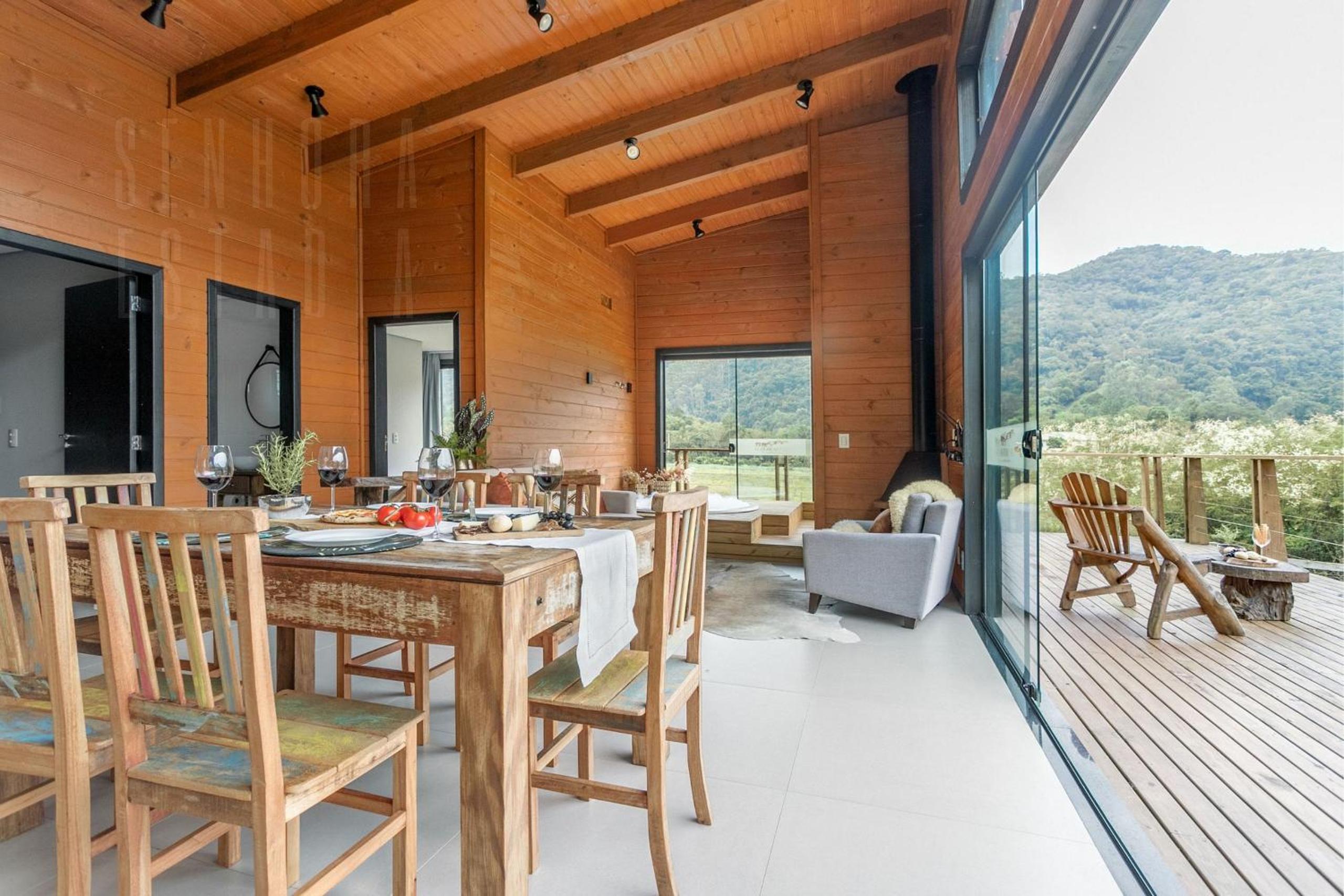 Lakeside Cabin - Villas Mornas: Nature, Jacuzzi