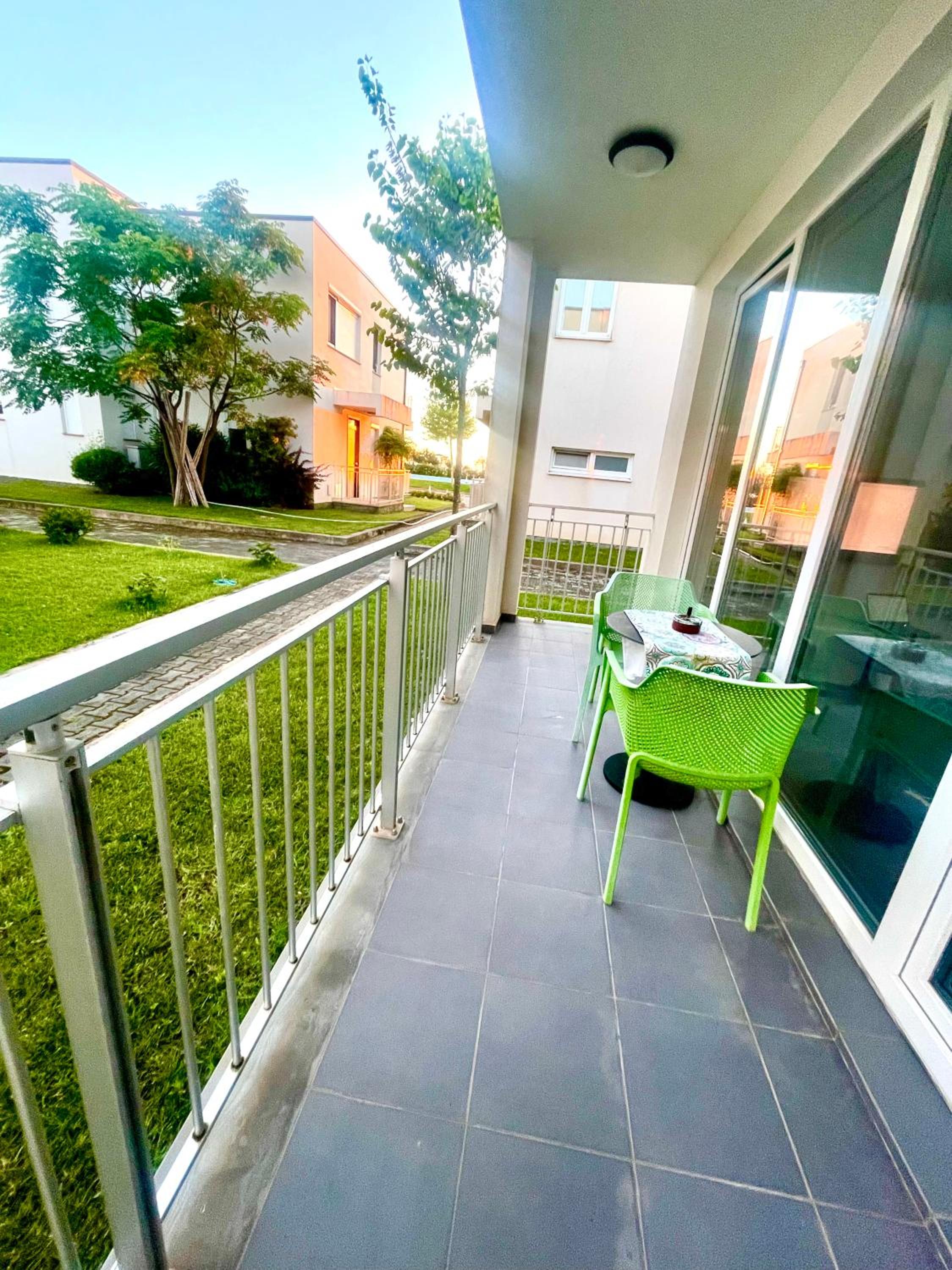 Tale beachfront flat
