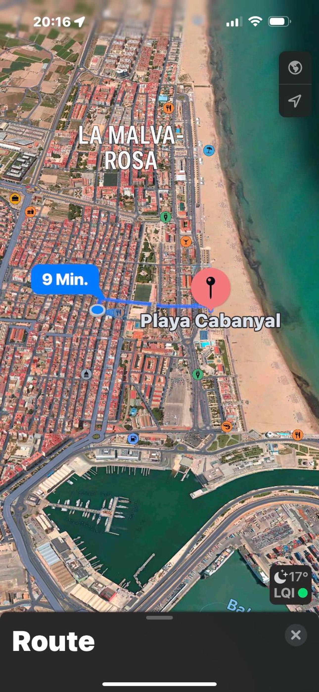 Artisan Haven: El Cabanyal Oasis