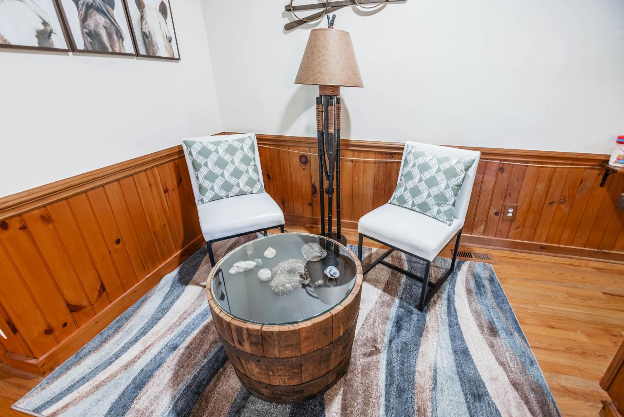 Aska Lodge