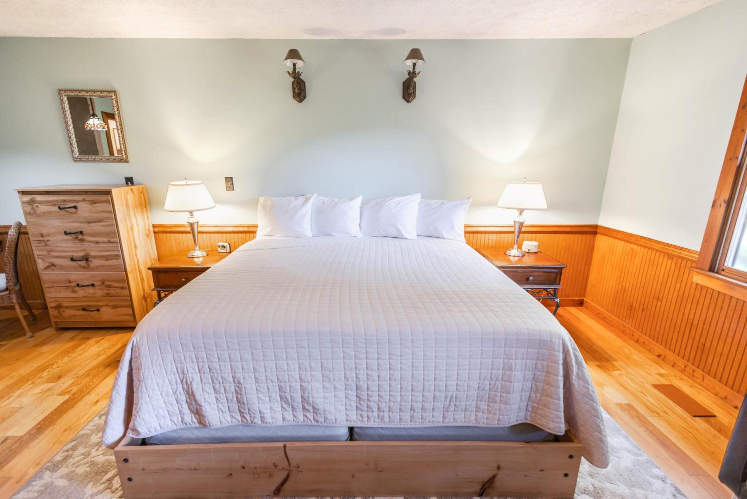 Aska Lodge