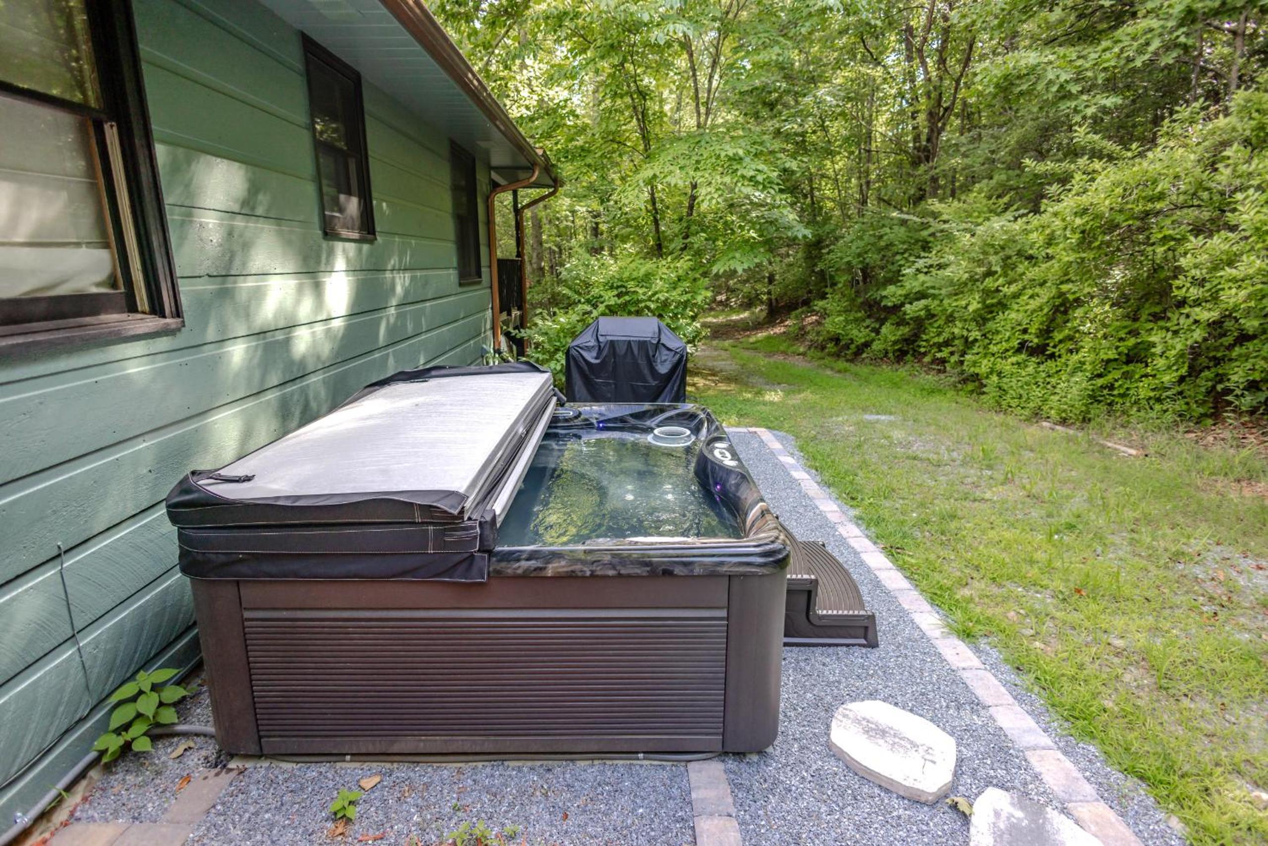 Aska Lodge