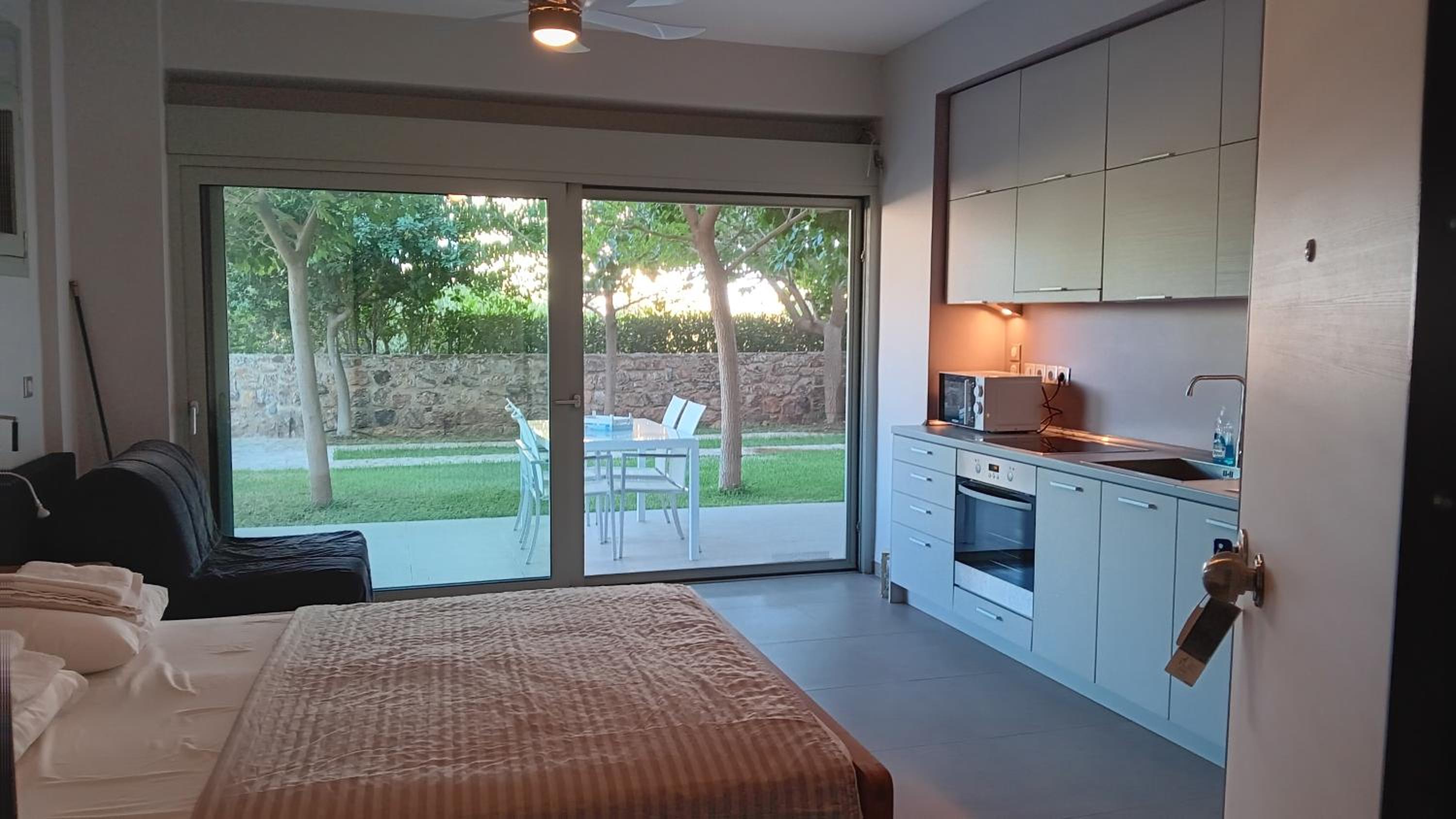 Sounion Green Retreat