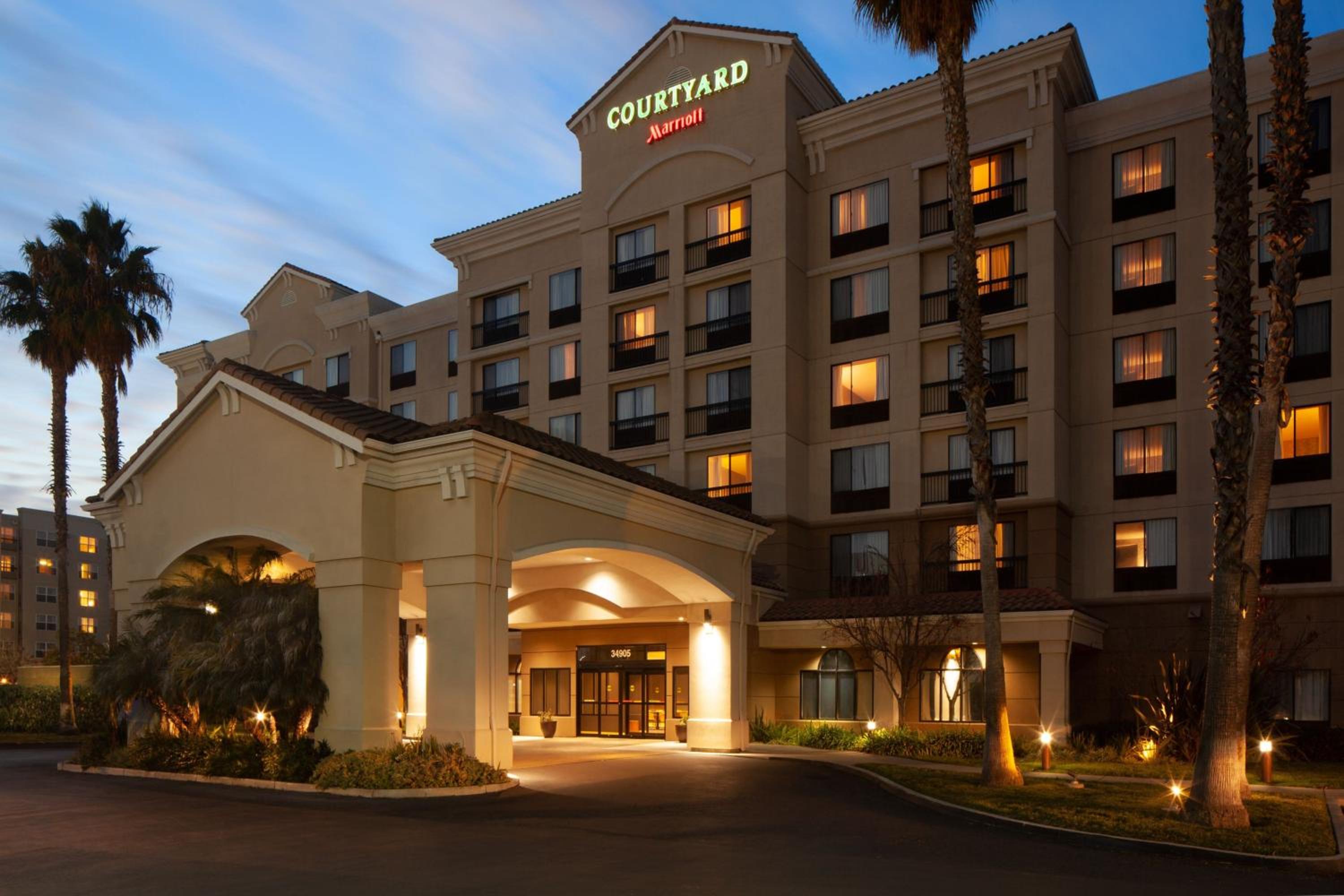 Newark Vacations - Courtyard by Marriott Newark Silicon Valley - Property Image 34