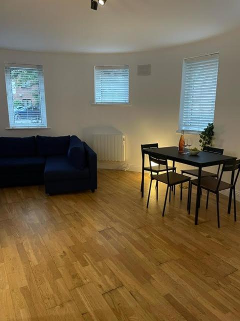 Excellently located modern 2 bed in the heart of the Liberties in Dublin
