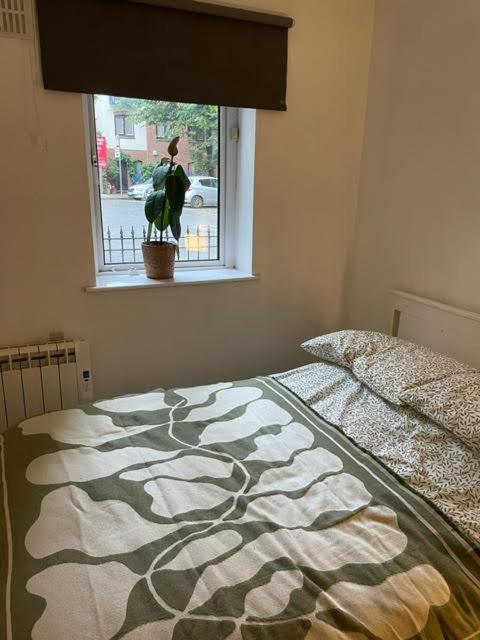 Excellently located modern 2 bed in the heart of the Liberties in Dublin