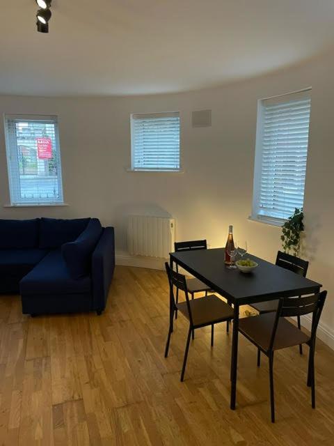 Excellently located modern 2 bed in the heart of the Liberties in Dublin