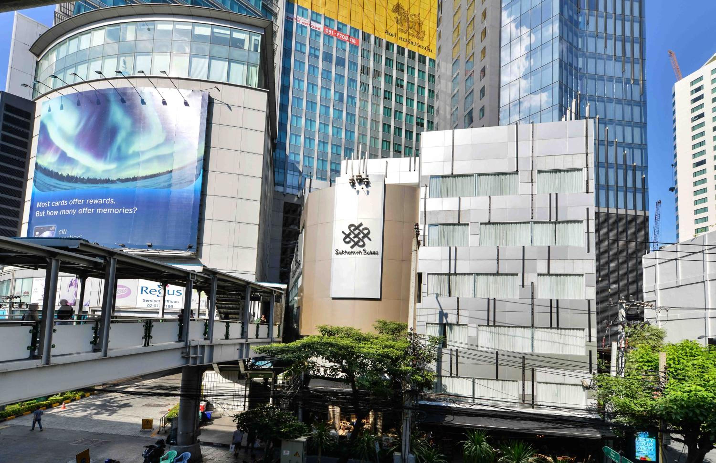 Bangkok Vacations - Sukhumvit Suites Hotel - Property Image 1