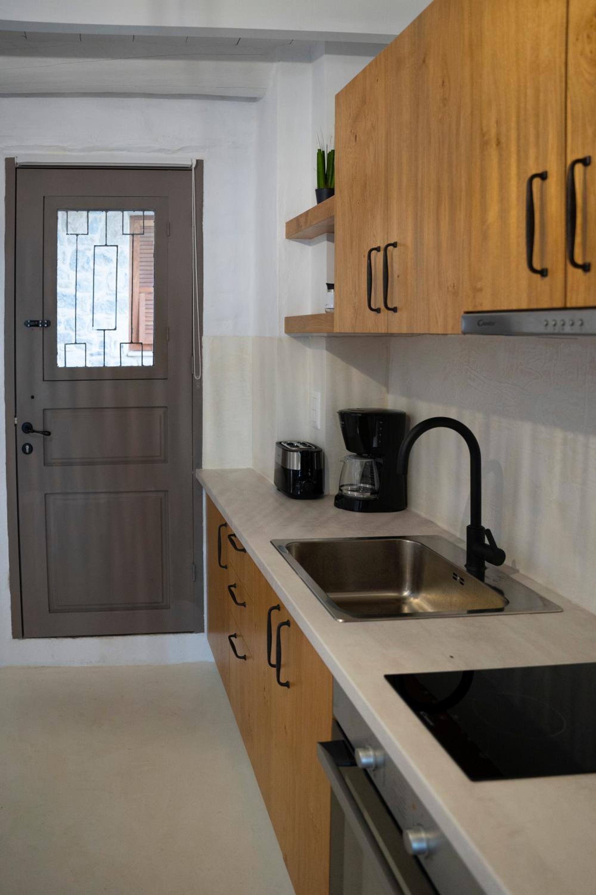 Kallithea Luxury Apartment