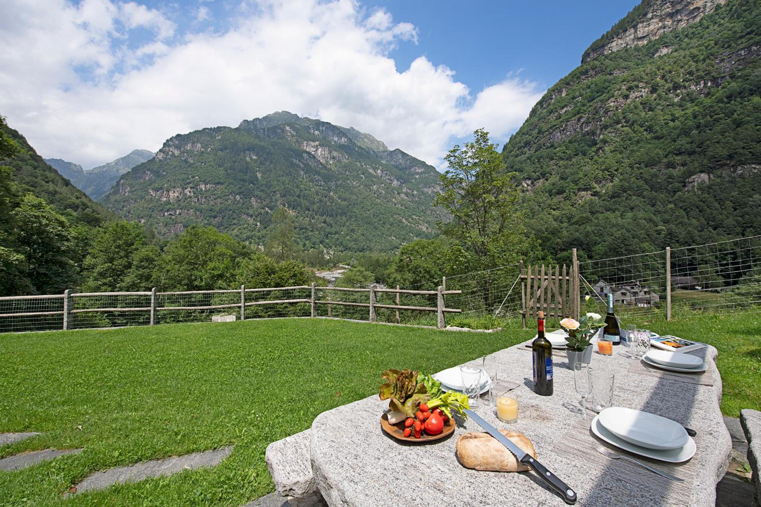 Rustico Alla Bolla - Val Verzasca - Happy Rentals