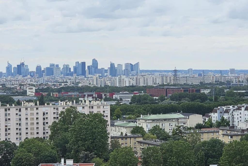 Le dix-septième ciel vue sur la tour Eiffel