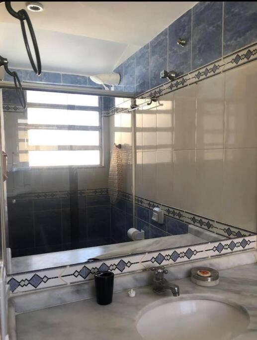Cobertura Exclusiva em Copacabana com Piscina, Jacuzzi e Churrasqueira Ao Lado do Copacabana Palace