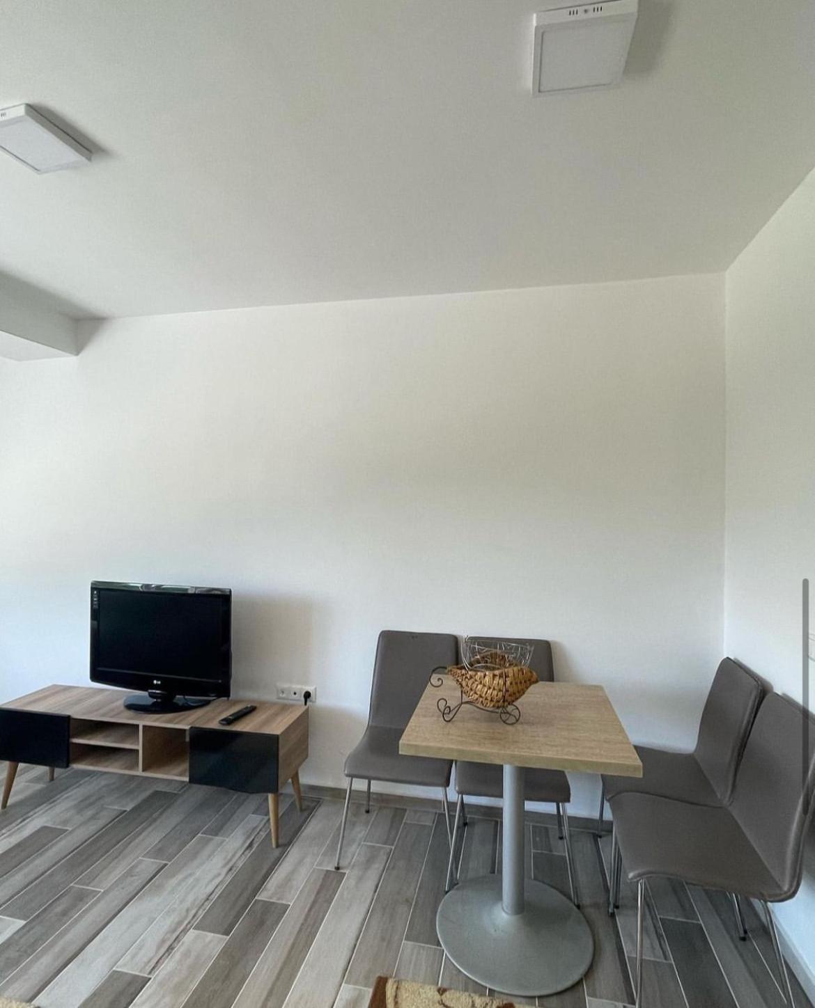 Sadik Apartment