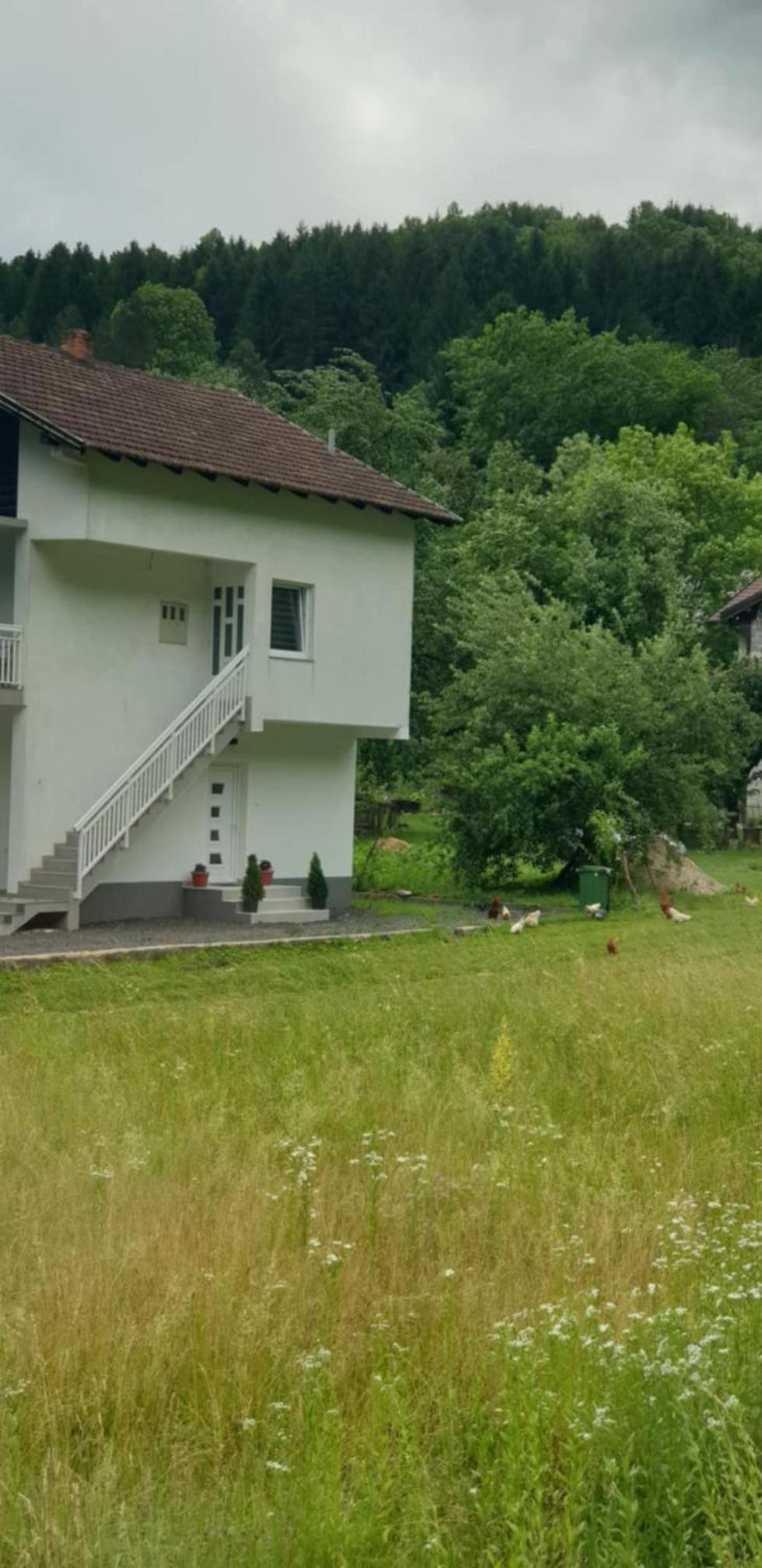 Riverstone Retreat