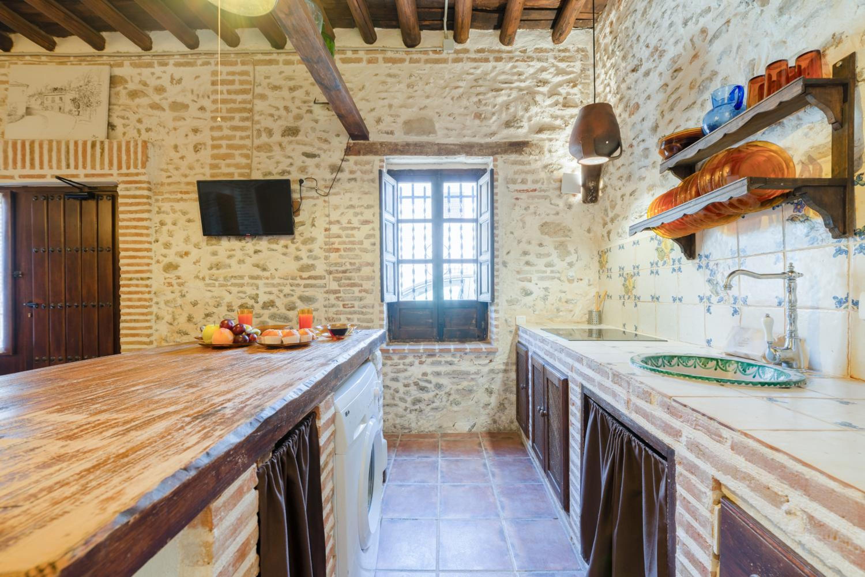 TrendyHomes Alhambra Cueva