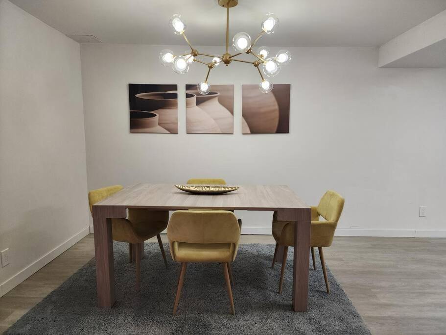 2-bed entire suite 10 mins from all attractions