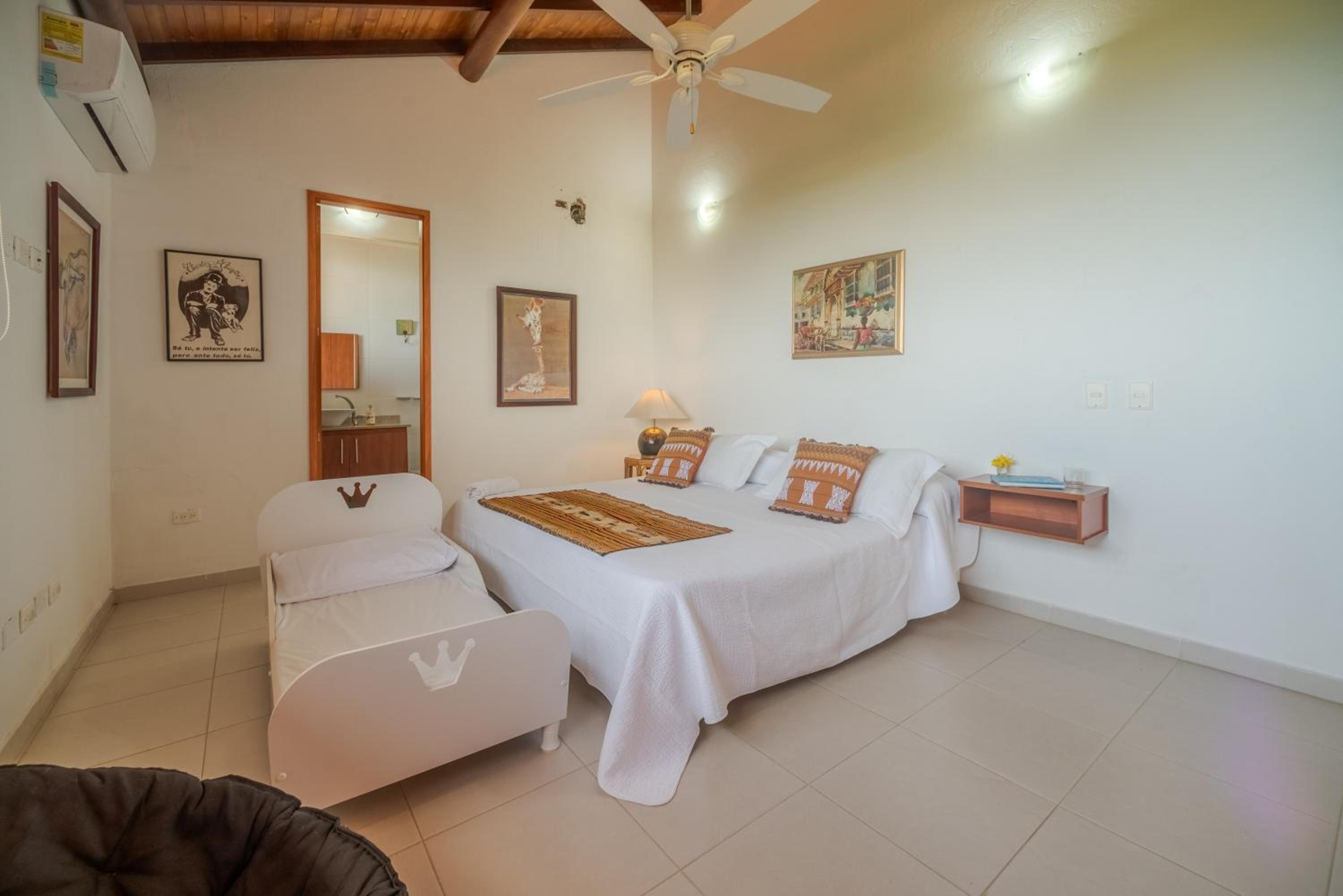 Casa Villa La Bohemia, en la montaña frente al mar