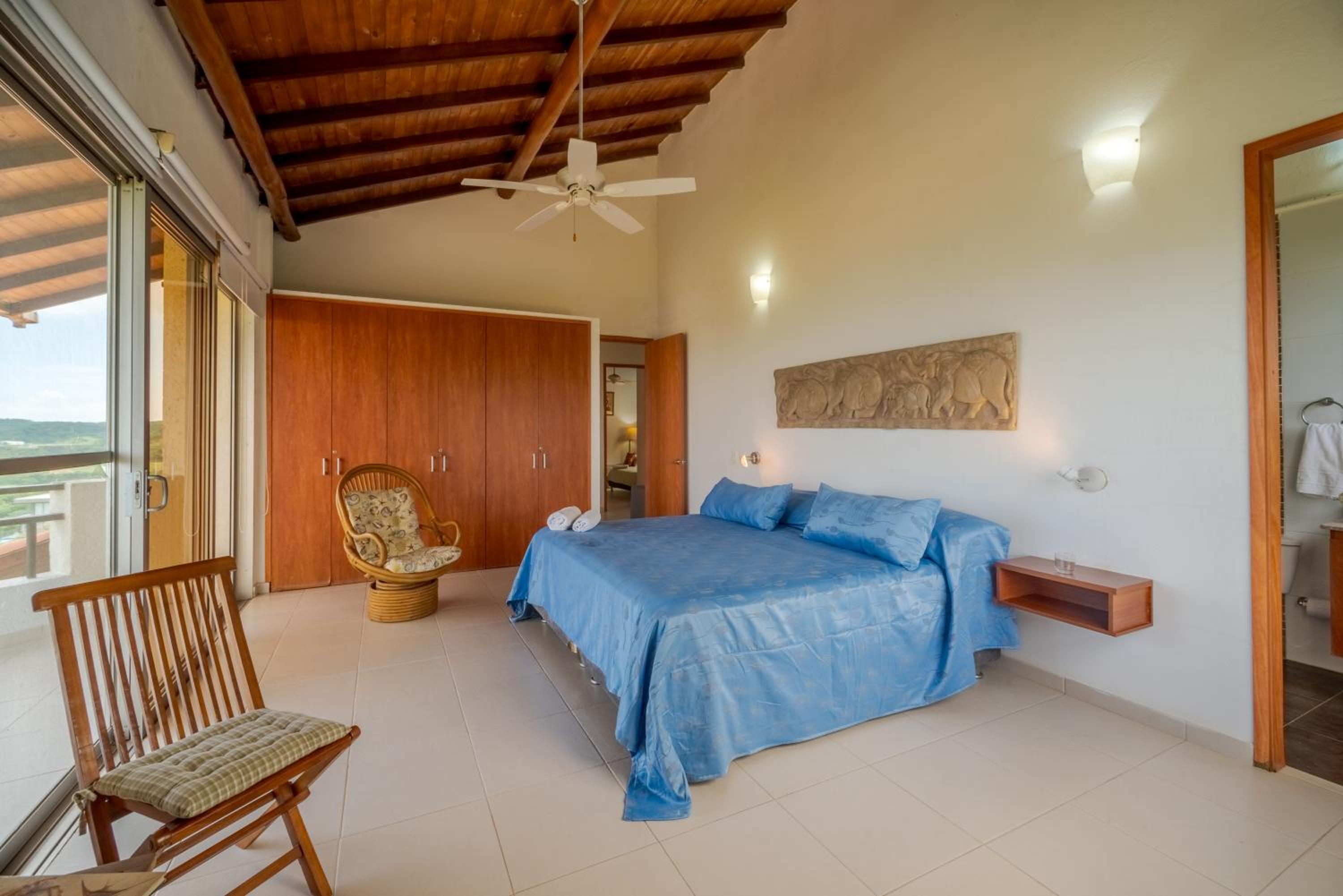Casa Villa La Bohemia, en la montaña frente al mar
