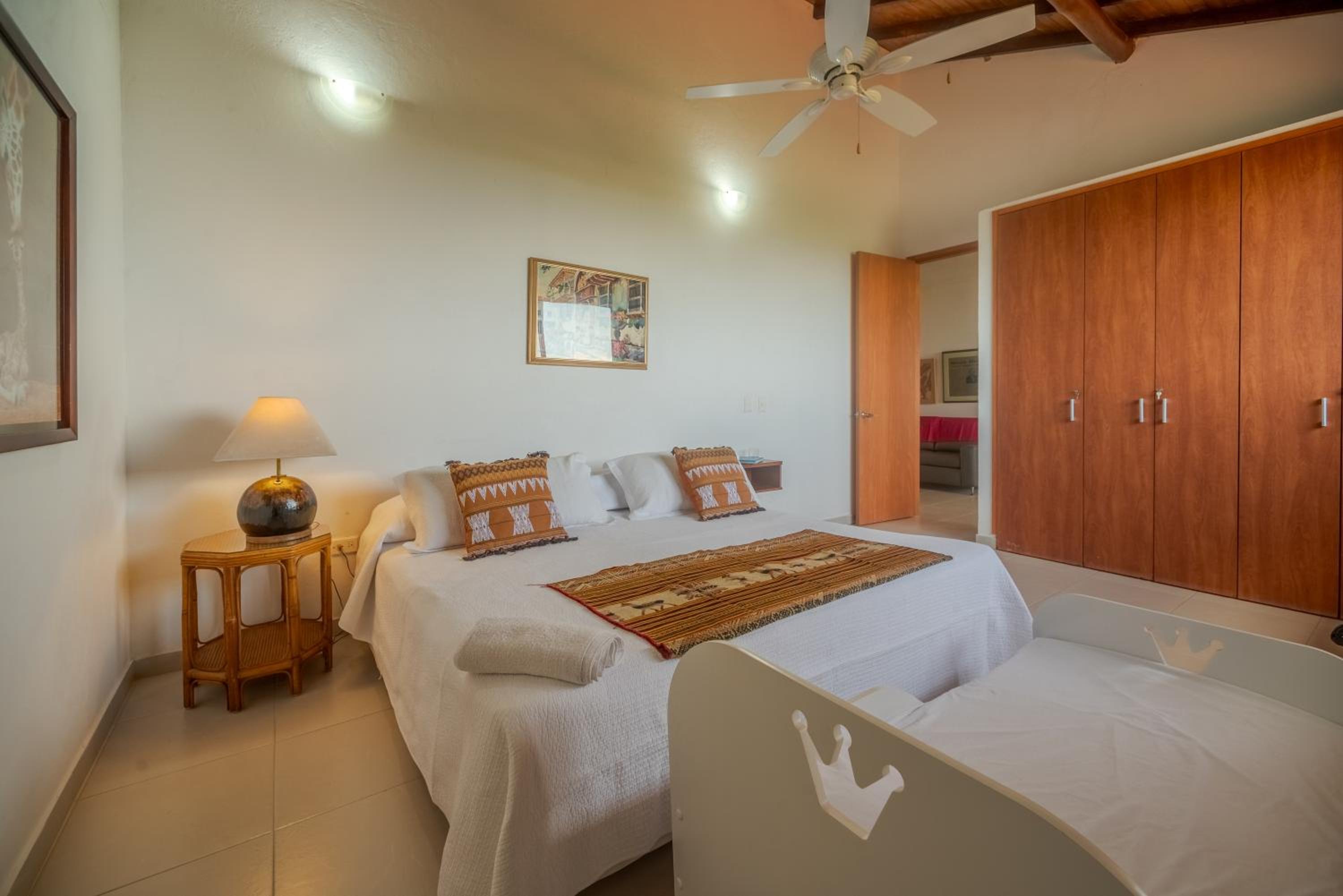Casa Villa La Bohemia, en la montaña frente al mar