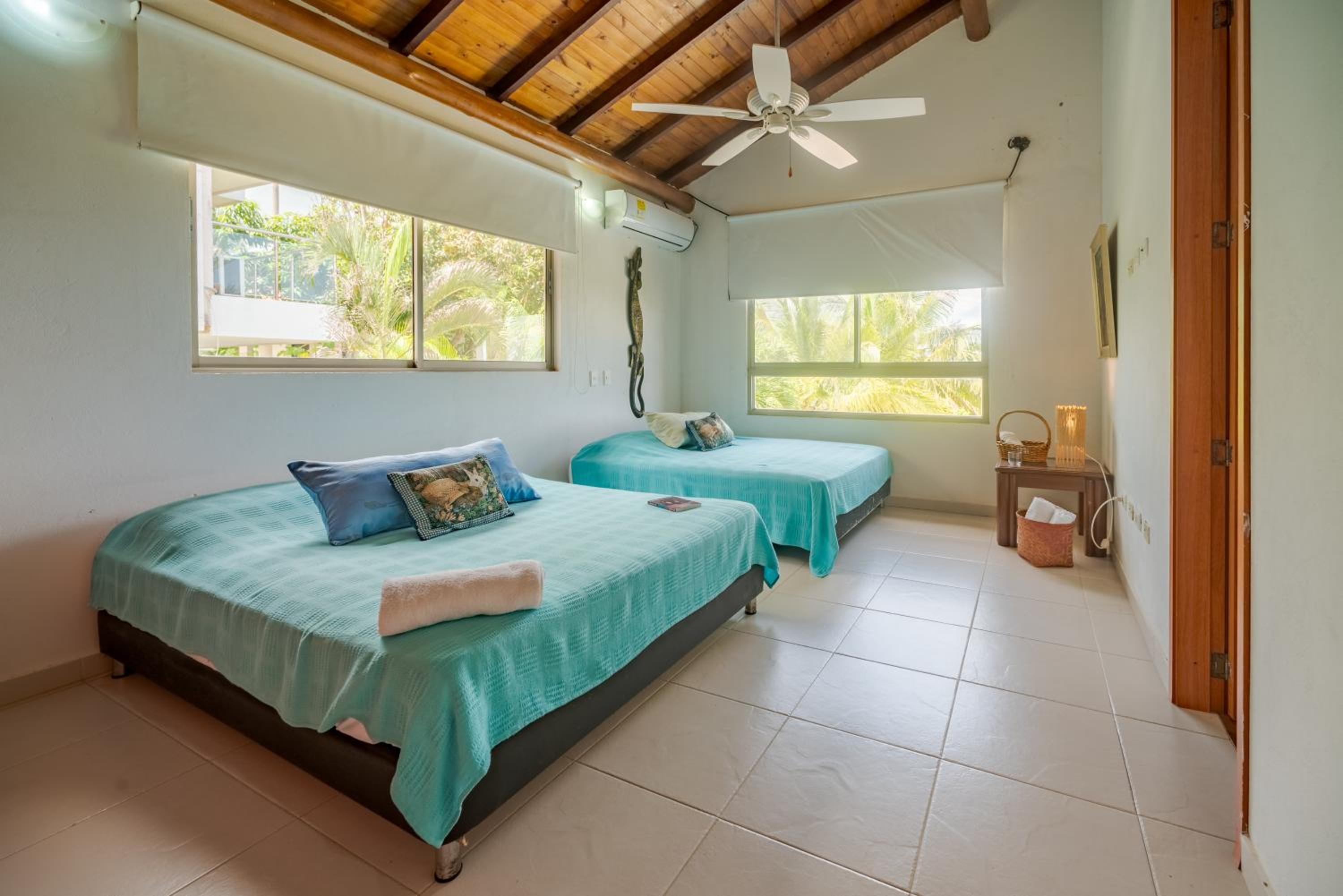 Casa Villa La Bohemia, en la montaña frente al mar