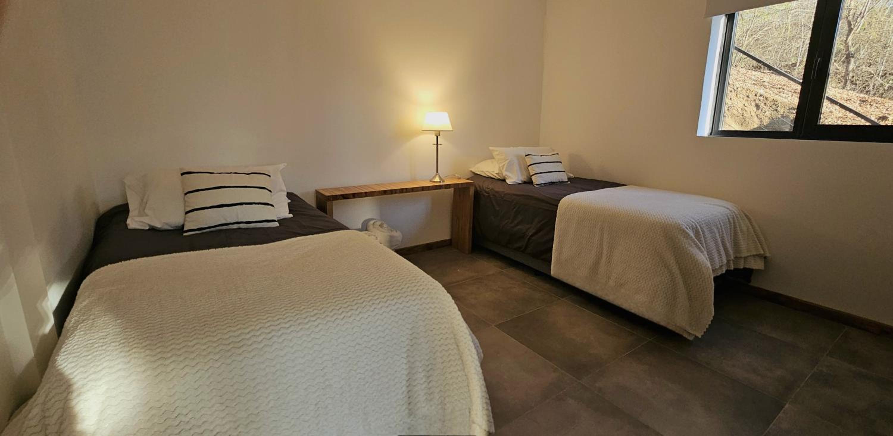 Las Amapolas Apartments