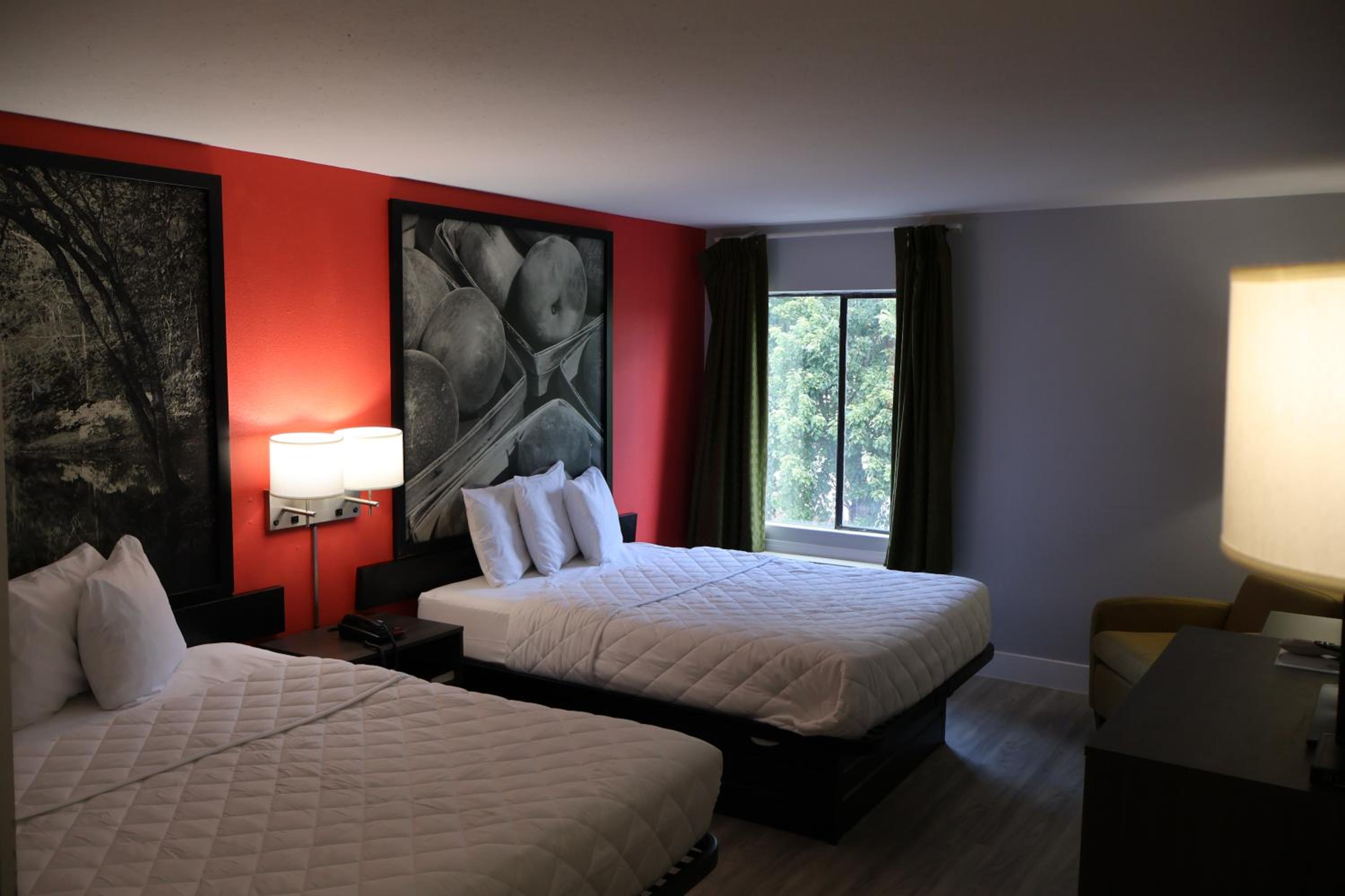 Namaste Inn & Suites Dawsonville