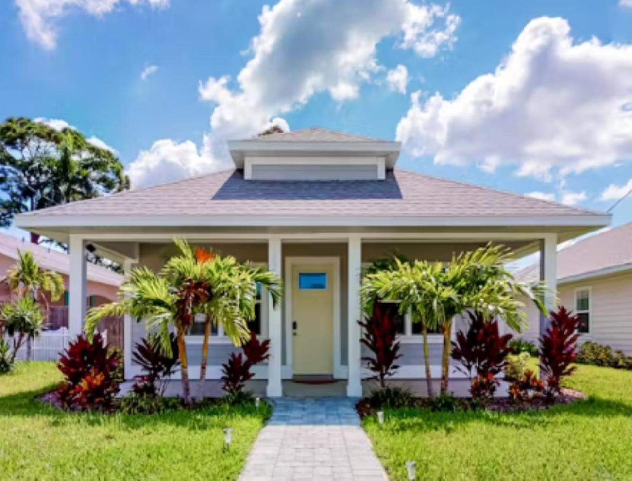 Delightful 3-bedroom house in Bradenton #1 of 2 view 2