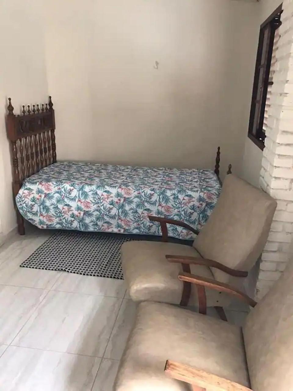 Casa no Centro de Águas de Lindóia com Piscina