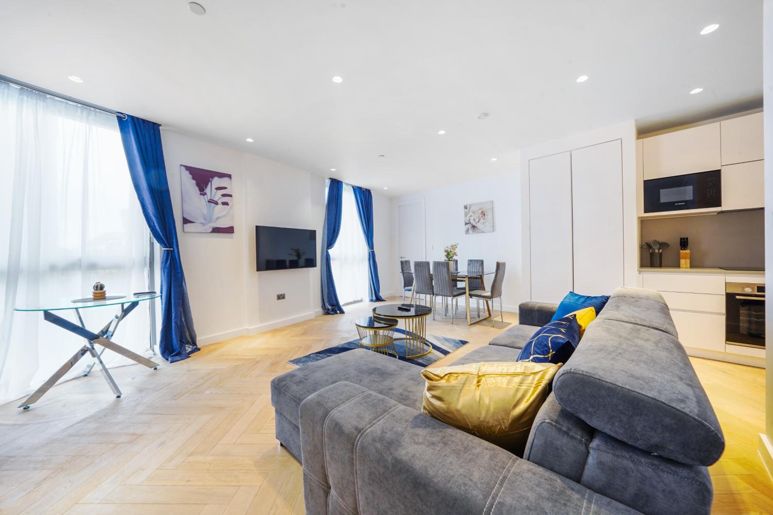The Zurich Apartment, 6 beds, 15mins to Central London, 10mins Wembley stadium