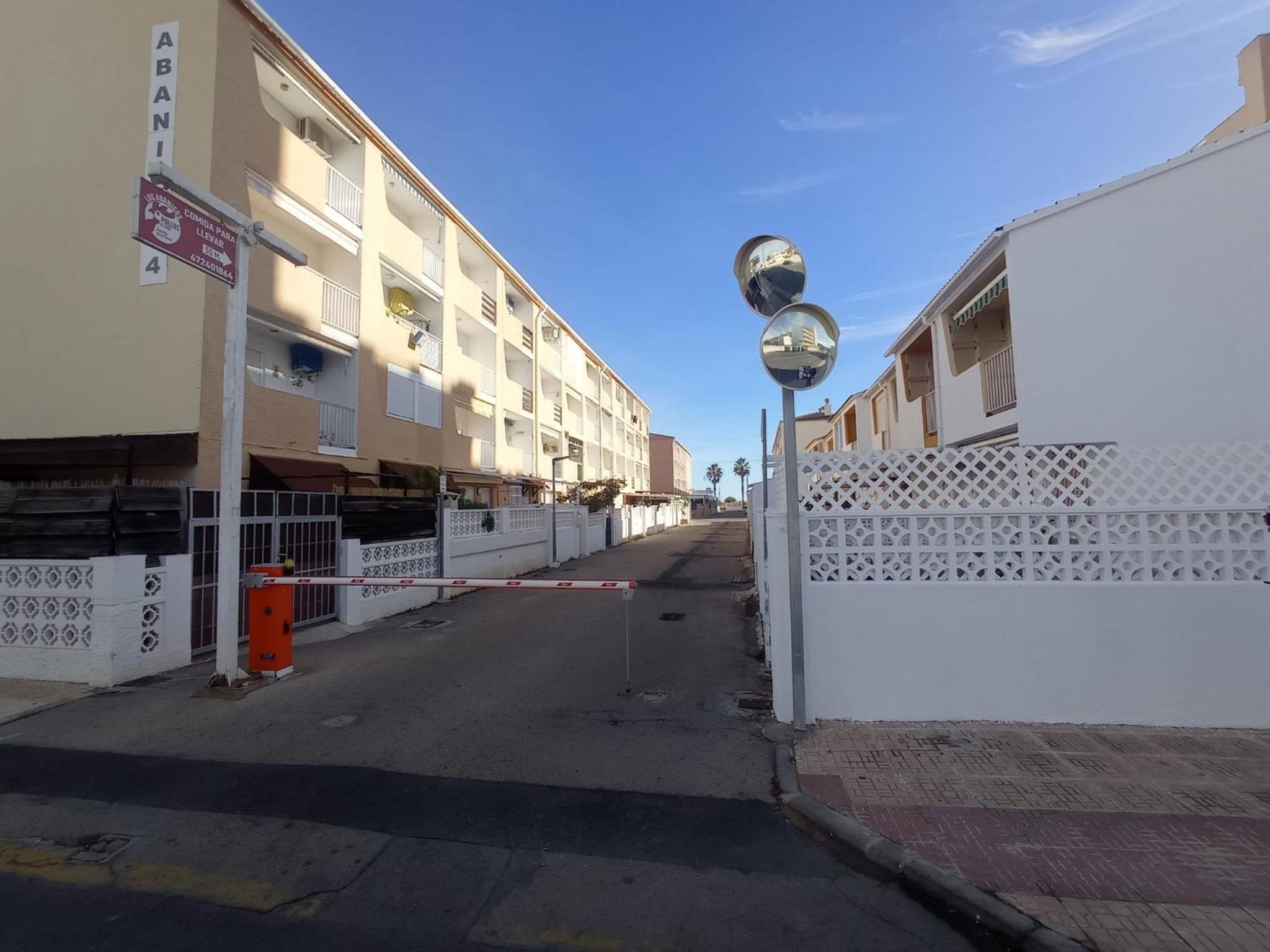 1a Línea de mar avenida Papa Luna Parking gratuito view 3