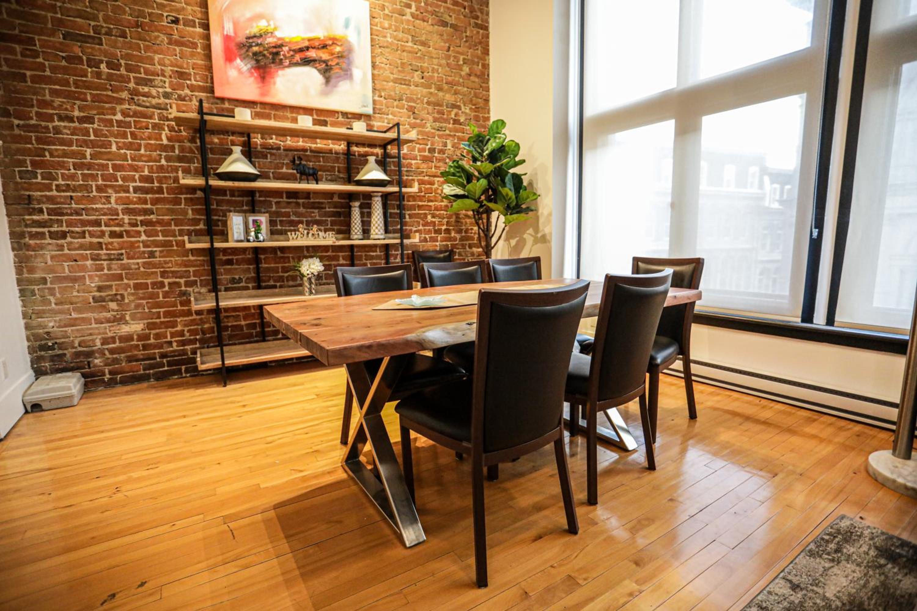 Elegant 1 bedroom apartment in old port- 301