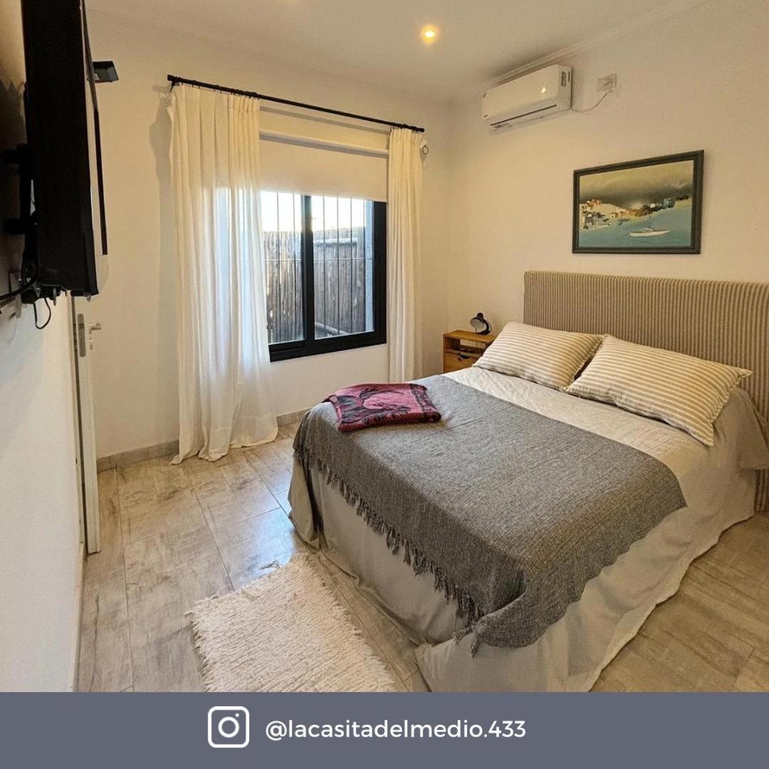La Casita del Medio