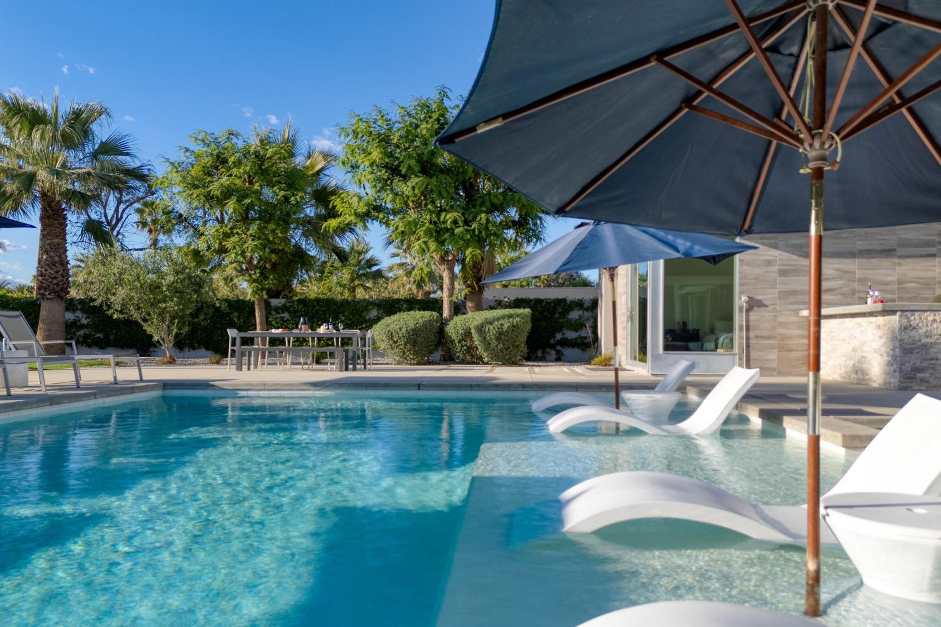 Polo Villas Sands Pickleball Putting Green Sleeps 28