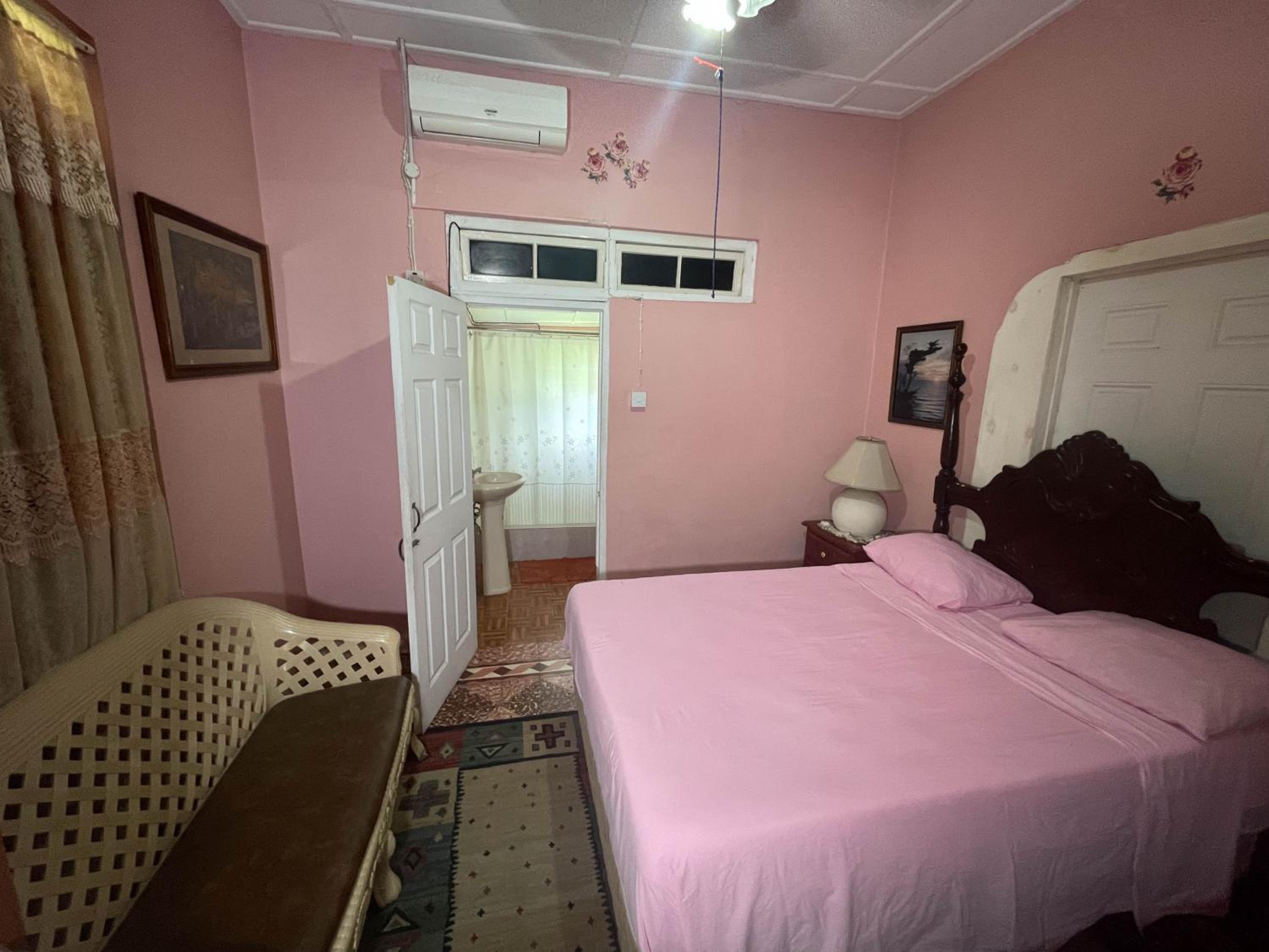 Little Shaw Park Guest House