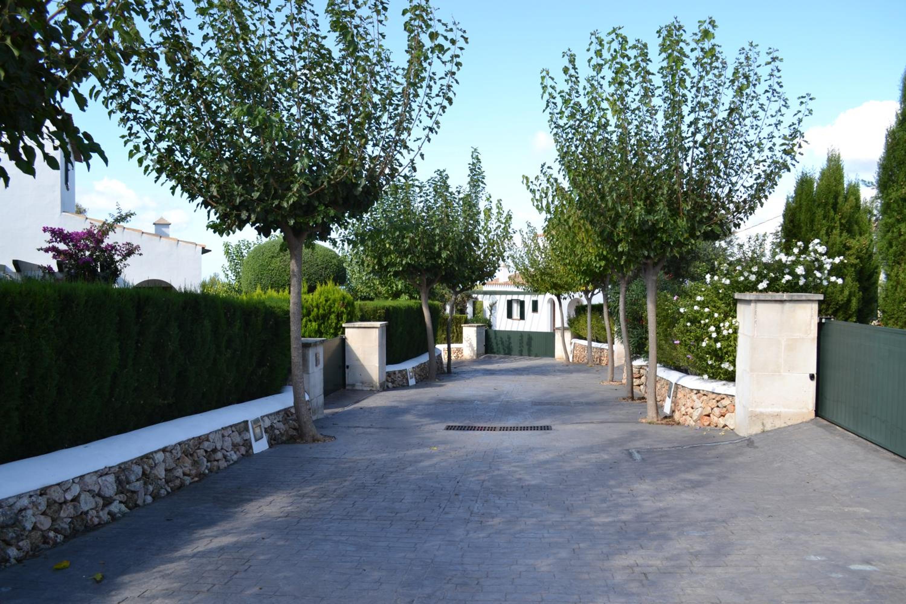 Villas Finesse By MENORCARENTALS