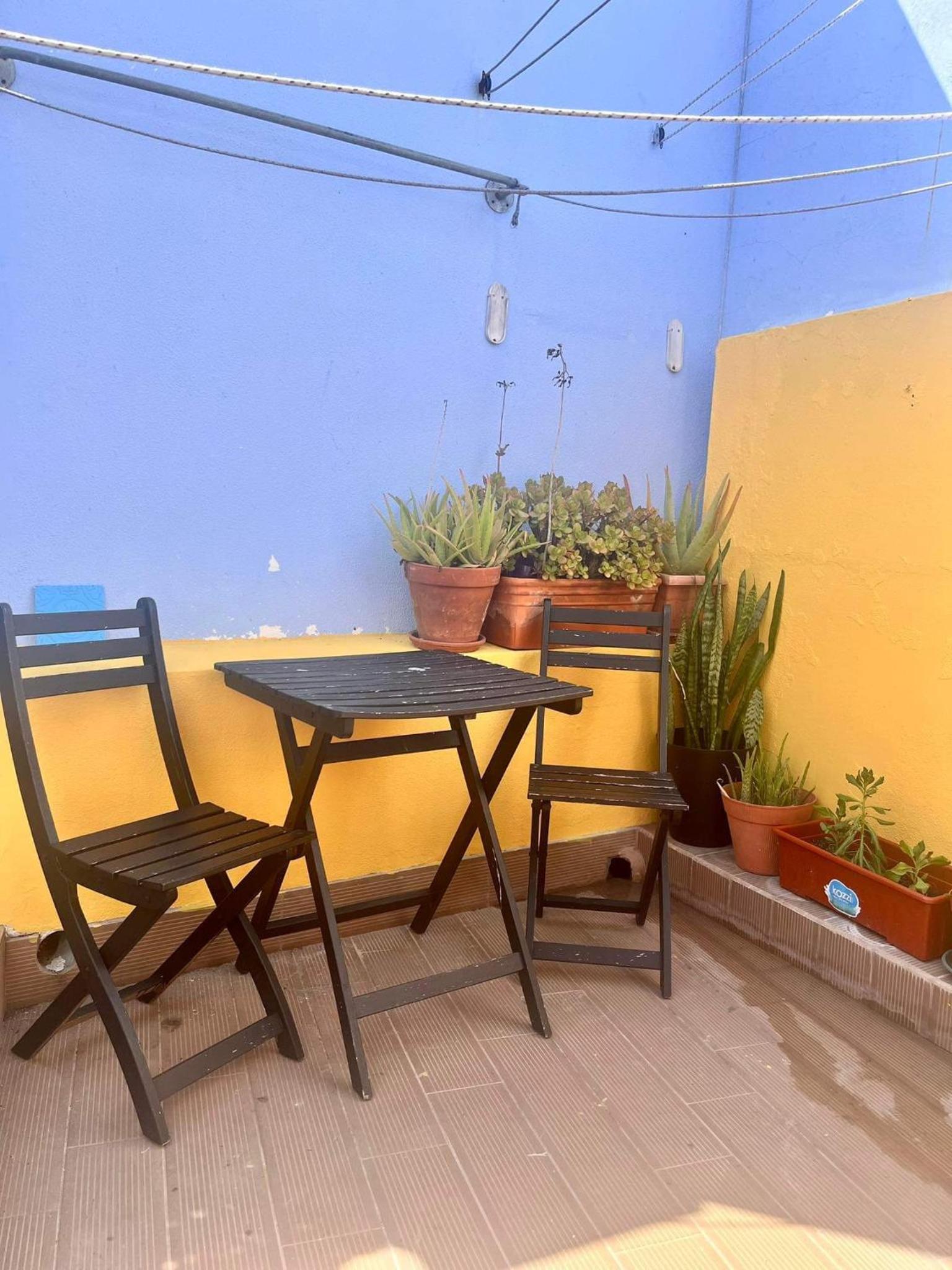 Hotel Peniche Hostel - Image 1