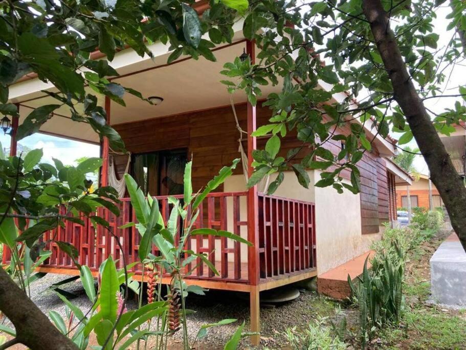 Heated Pool & Garden Cabin near La Fortuna