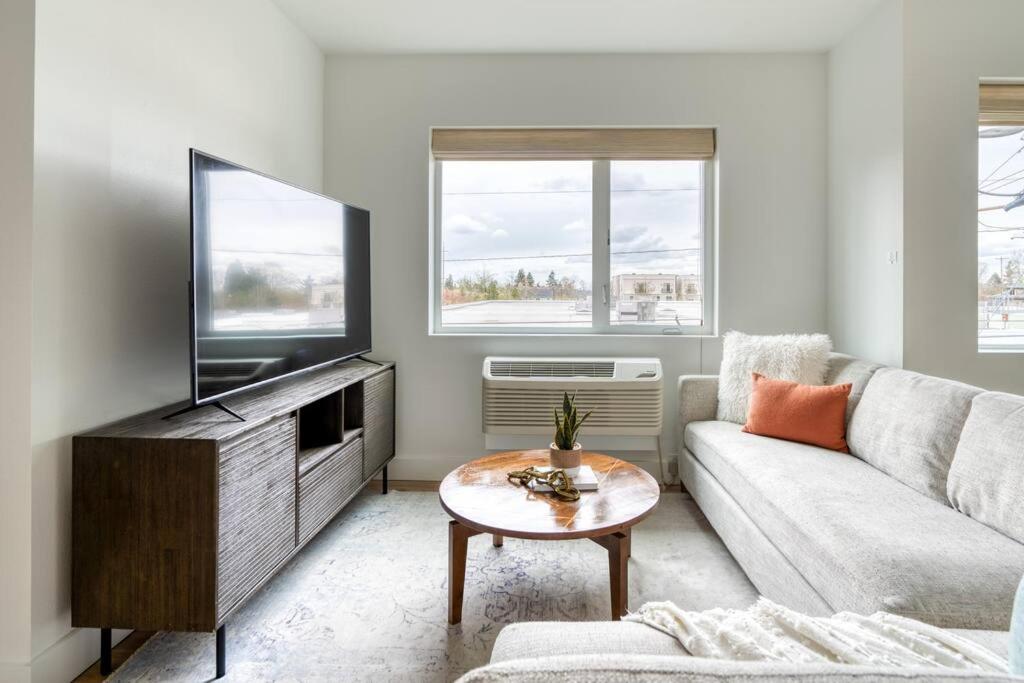 Stay Portland - Designer 2BR Alberta Arts District 90 WalkScore view 5